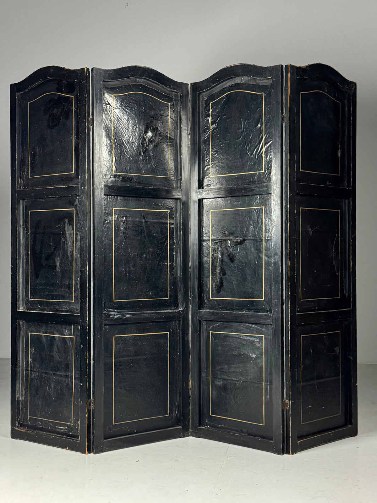 19th Century French Yellow Leather Folding Screen, photo 25