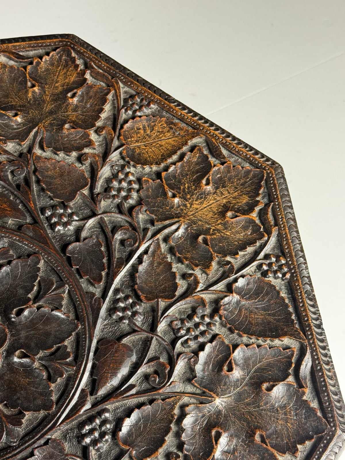 Anglo Indian Hand Carved Folding Side Table, 19th Century, photo 3