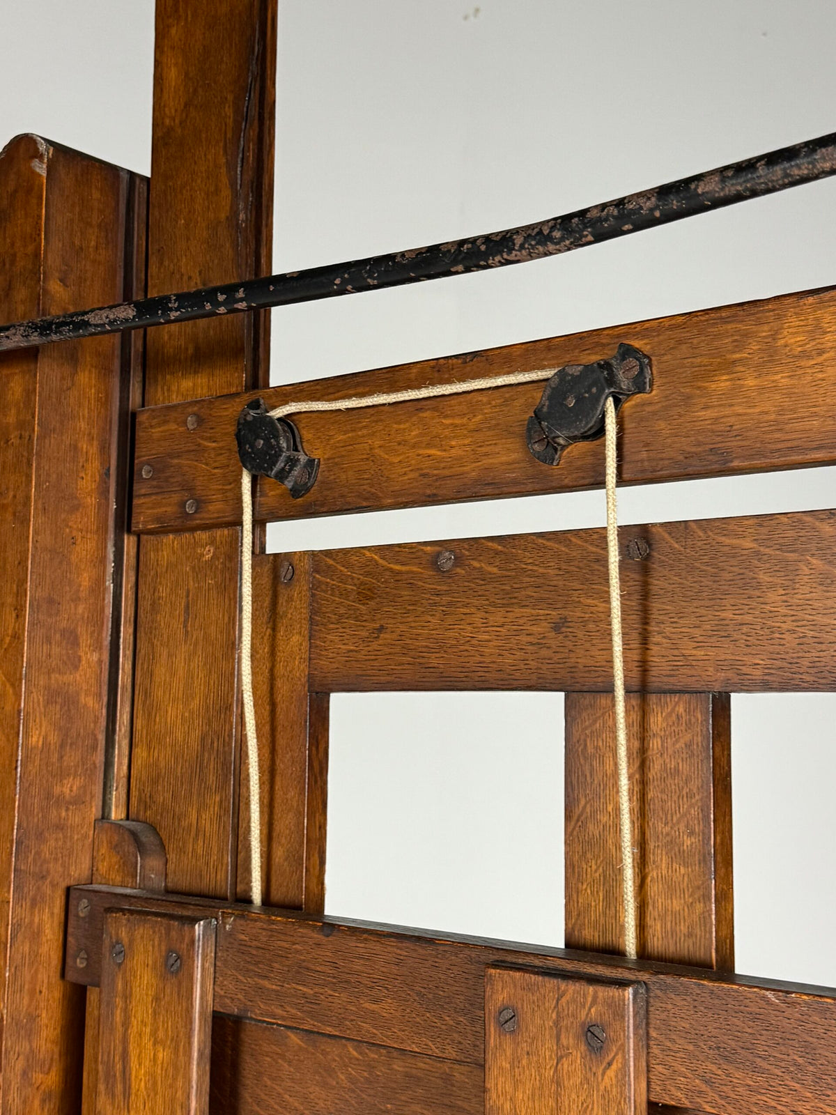 Largest Antique Artist's Easel, circa 1880 to 1900, photo 9
