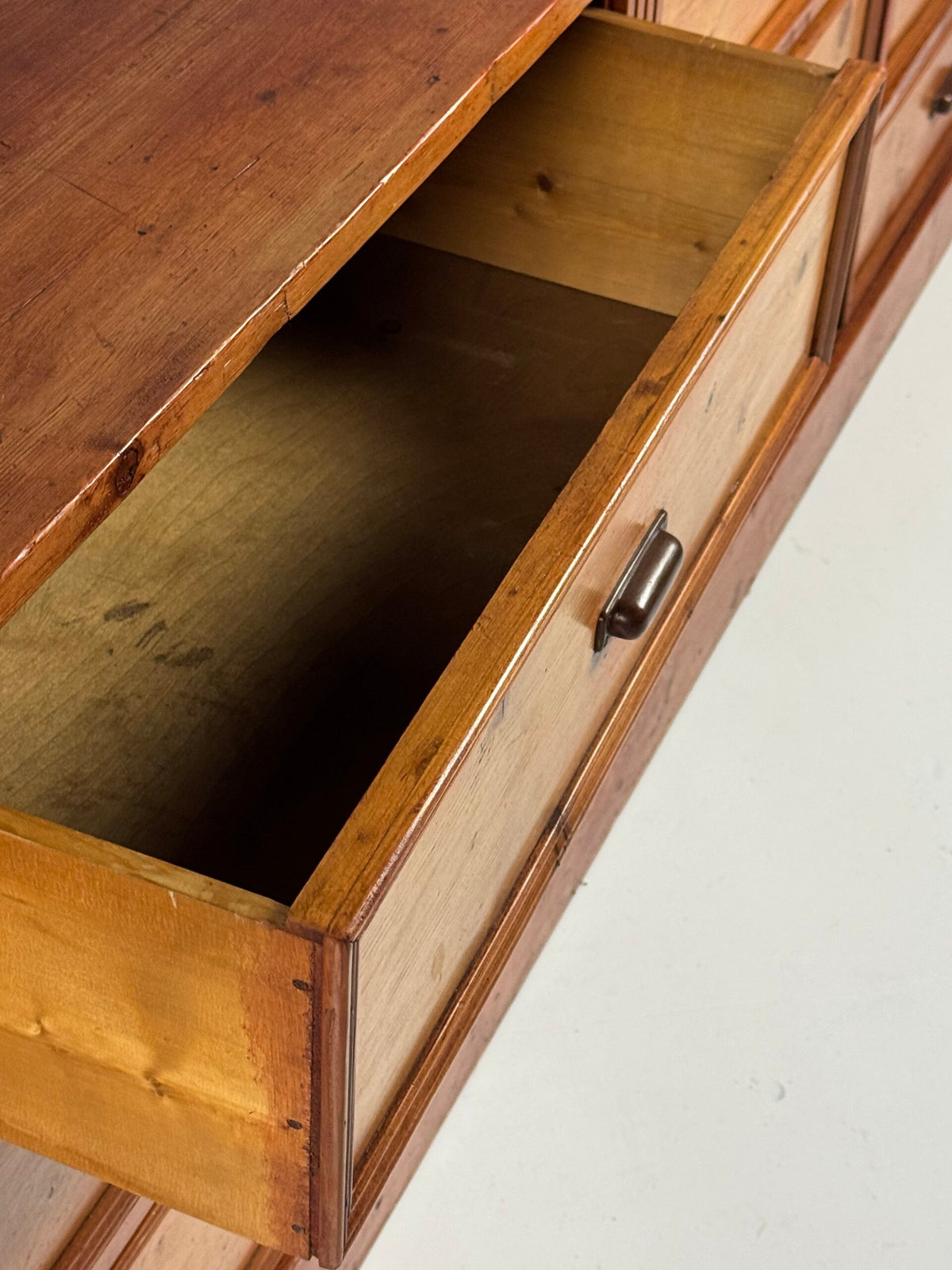 Very Long Pine Apothecary Cabinet with 15 Drawers, Mid 20th Century, photo 6