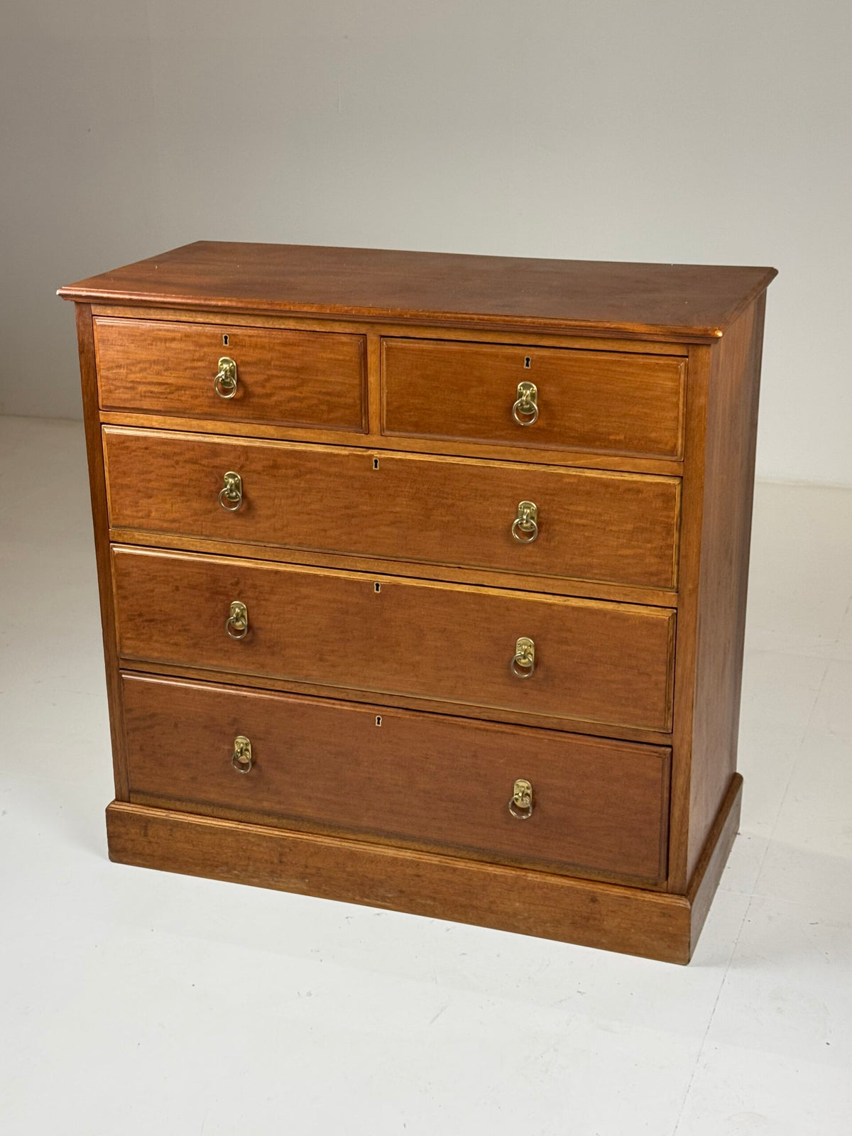 Harrods Mahogany Chest of Drawers, London, photo 16