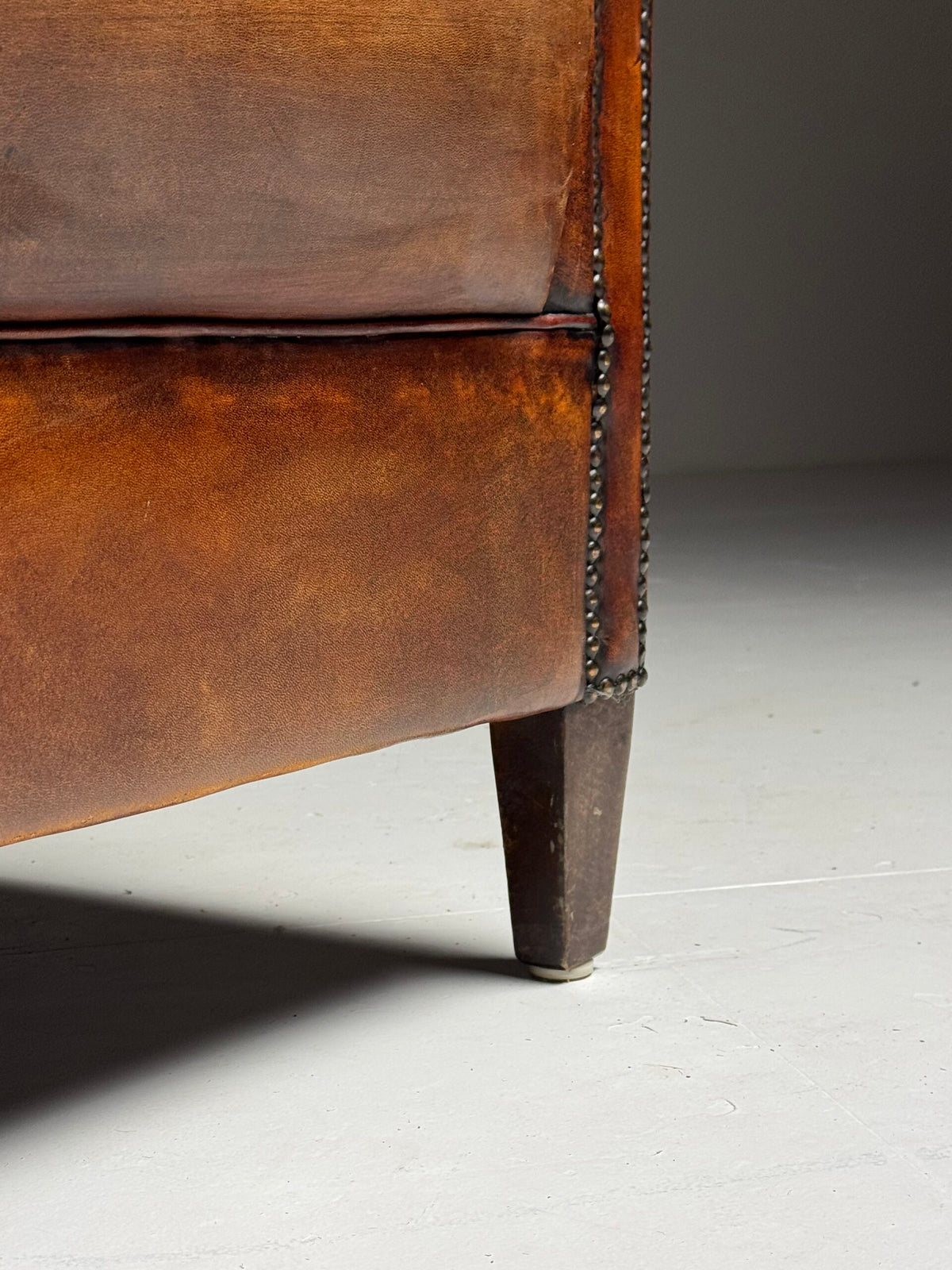 Pair of Dutch Sheepskin Leather Club Armchairs, Late 20th Century, photo 7