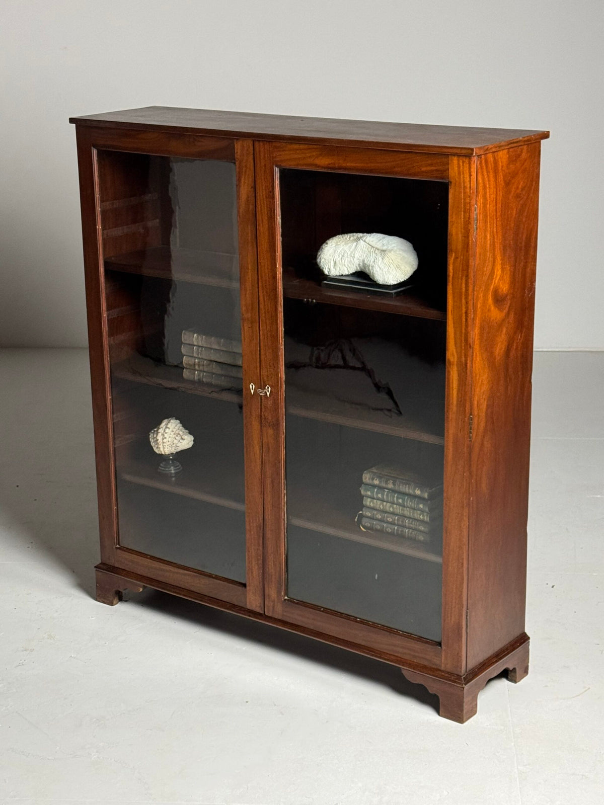 English Mahogany Display Cabinet or Small Bookcase, Late 19th Century, photo 14