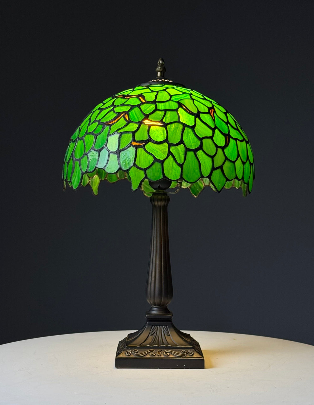 Tiffany Style Green Glass Table Lamp, photo 9