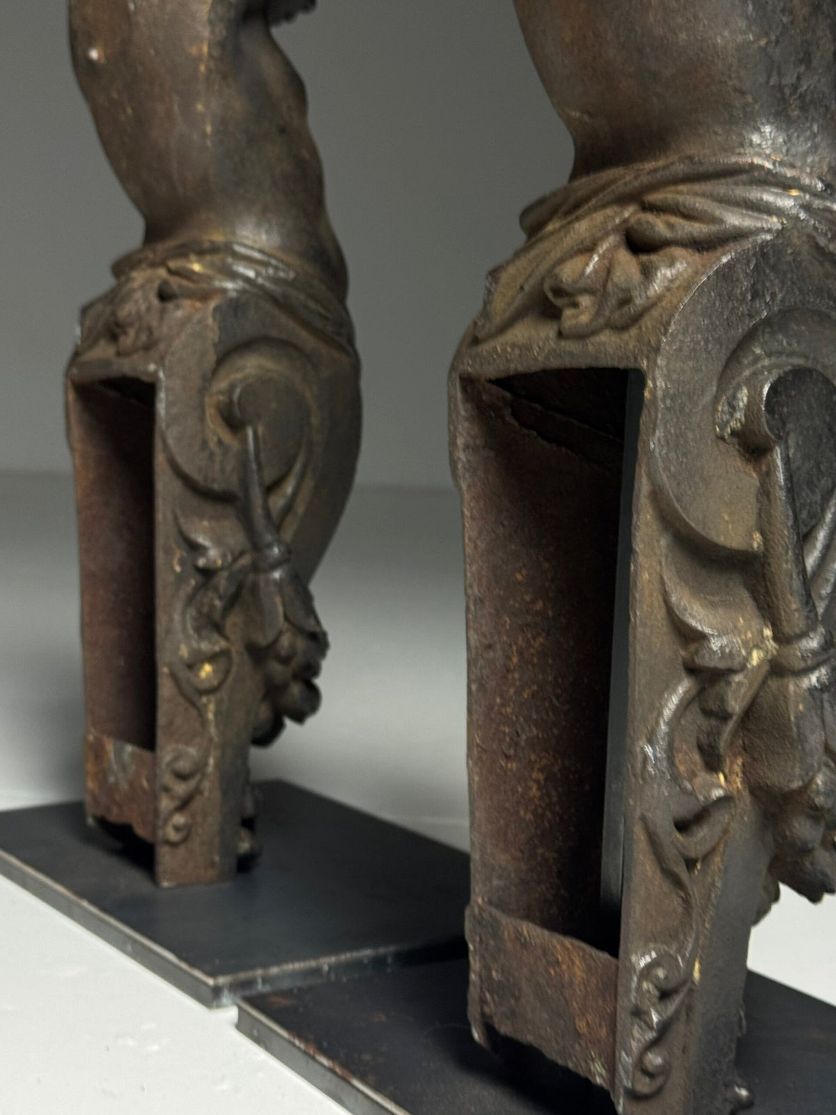 Pair of Cast Iron Angels on Stands, France, 19th Century, photo 2