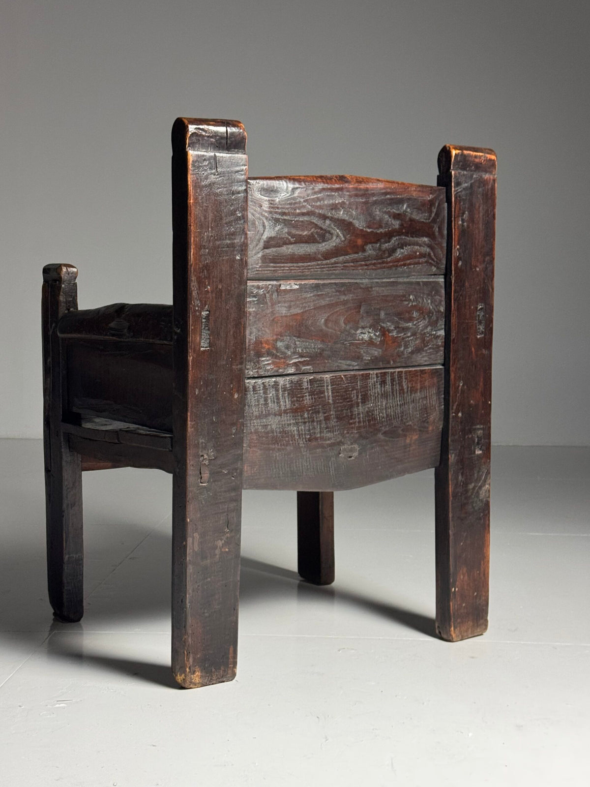 Large Spanish Walnut Chair, 18th Century, photo 5