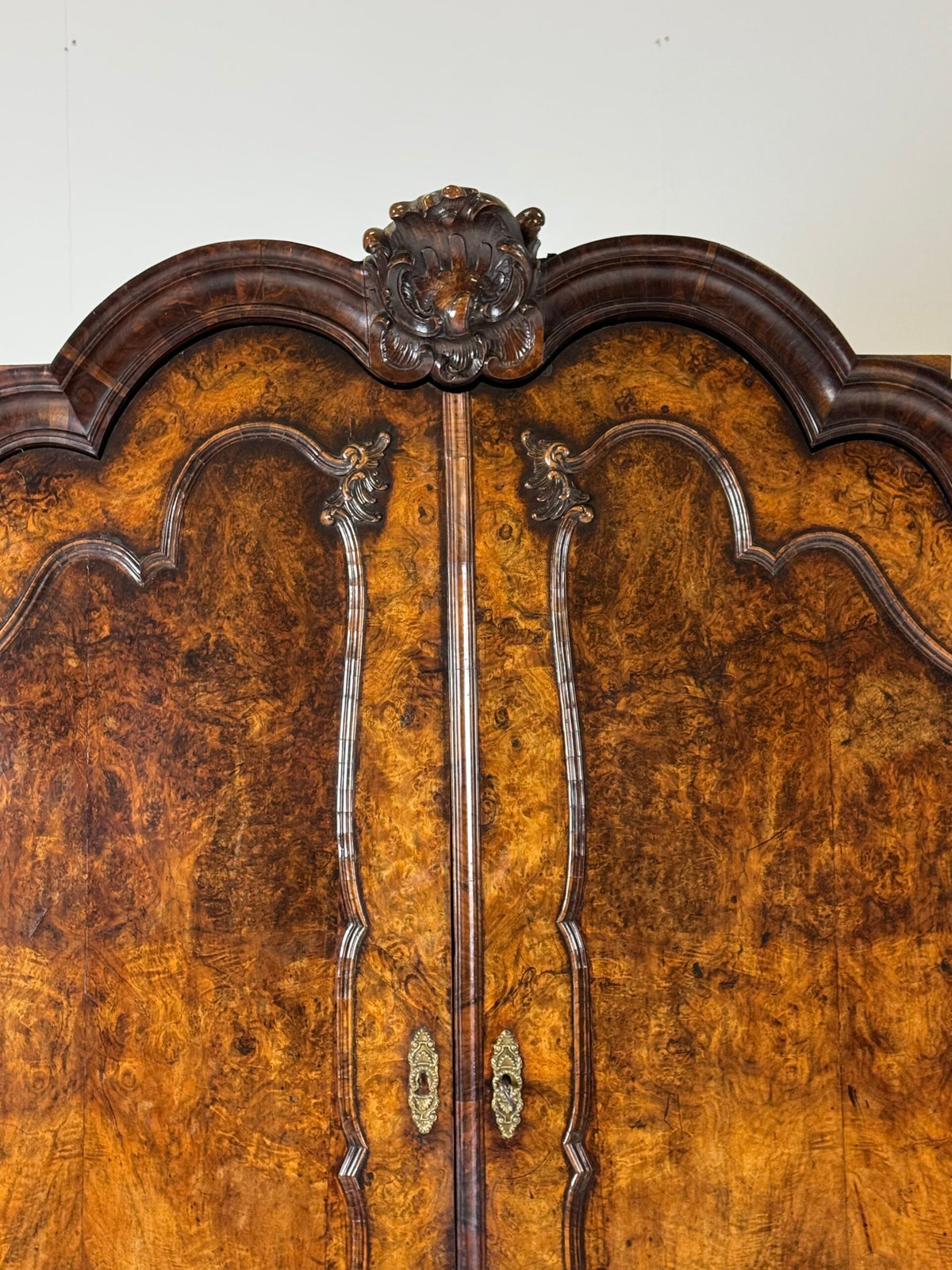 Dutch Burr Walnut Cabinet, circa 1740, photo 28
