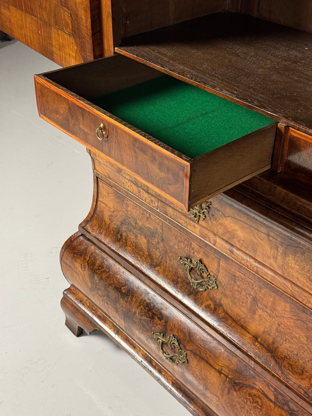 Dutch Burr Walnut Cabinet, circa 1740, photo 5