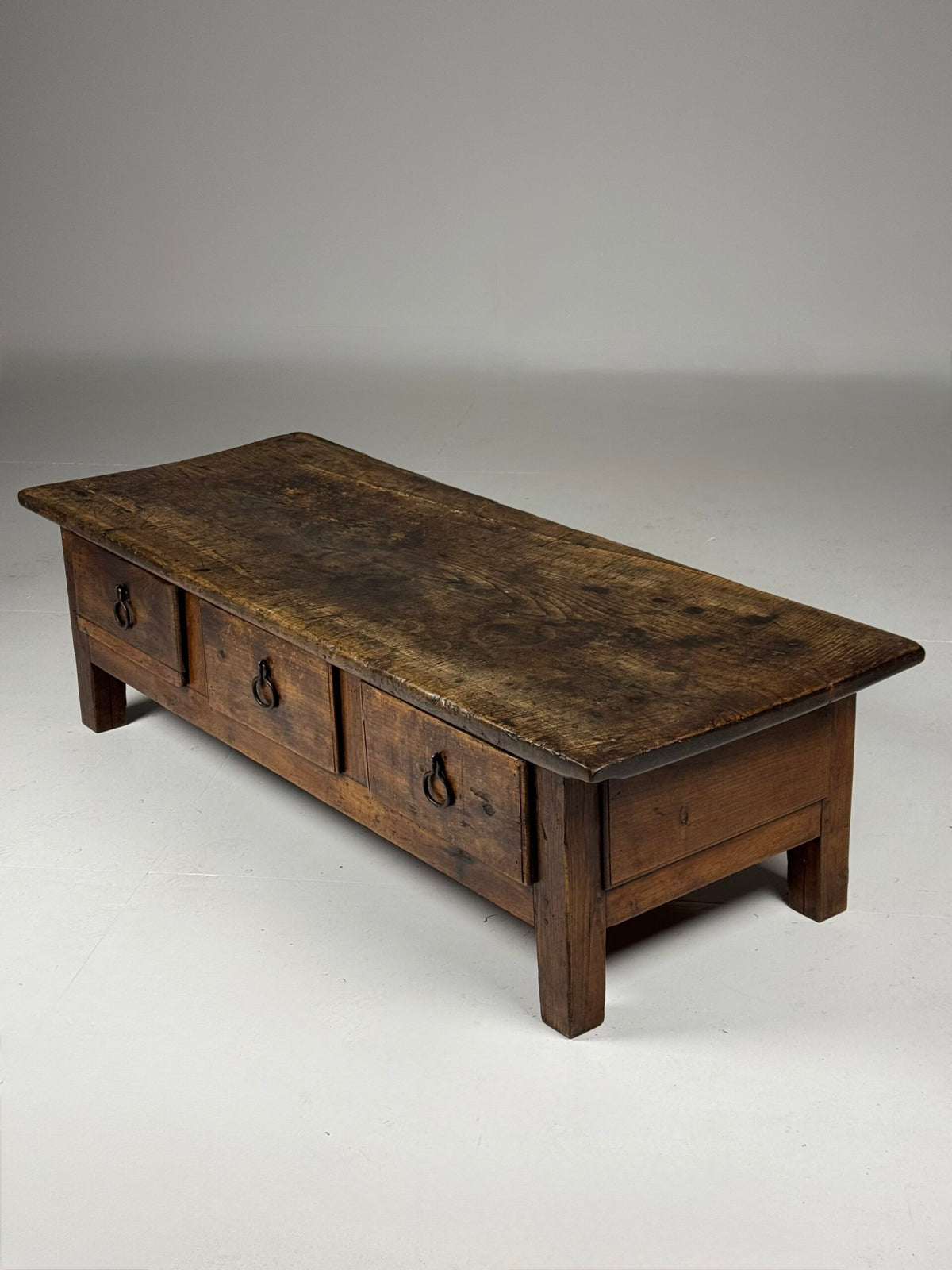 Spanish Walnut Coffee Table with Three Drawers, 18th Century, photo 24