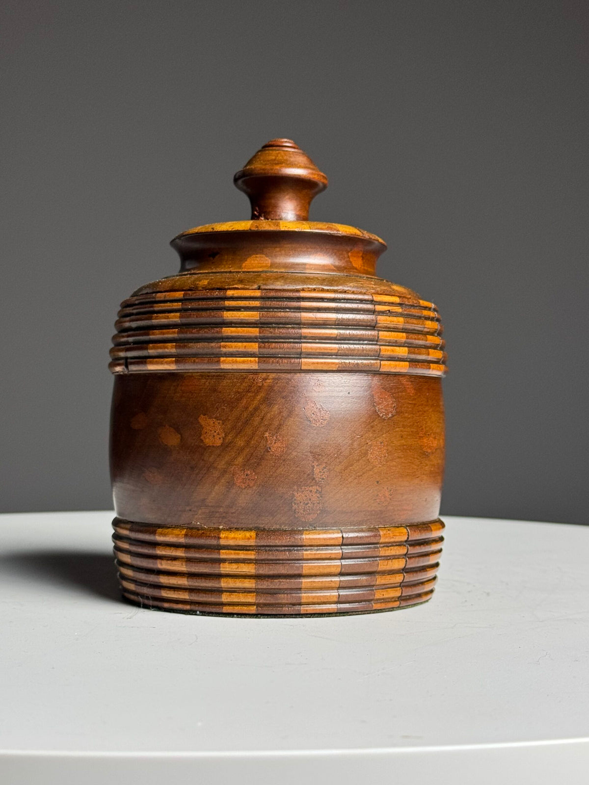 Tobacco Jar, photo 1