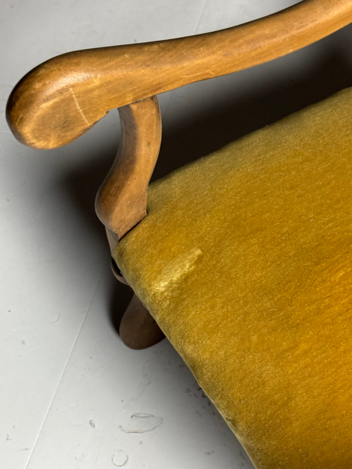 Set of Four Os de Mouton Armchairs in Yellow Velvet, France, photo 14