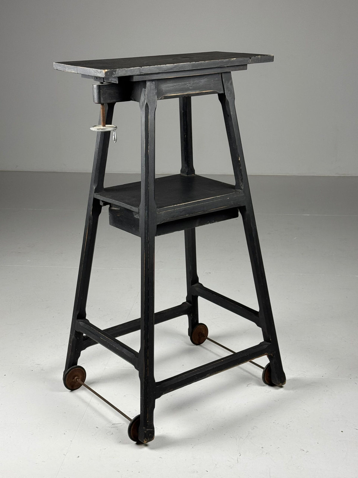French Black Painted Sculpture Stand on Wheels, Mid to Late 20th Century, photo 16