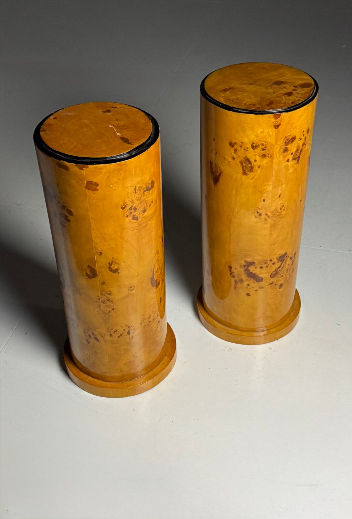 Pair of Biedermeier Style Burr Wood Columns, 20th Century, photo 1