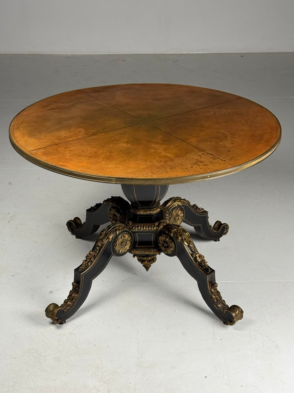 Napoleon III Ebonised Center Table with Gilt Bronze Mounts, photo 1