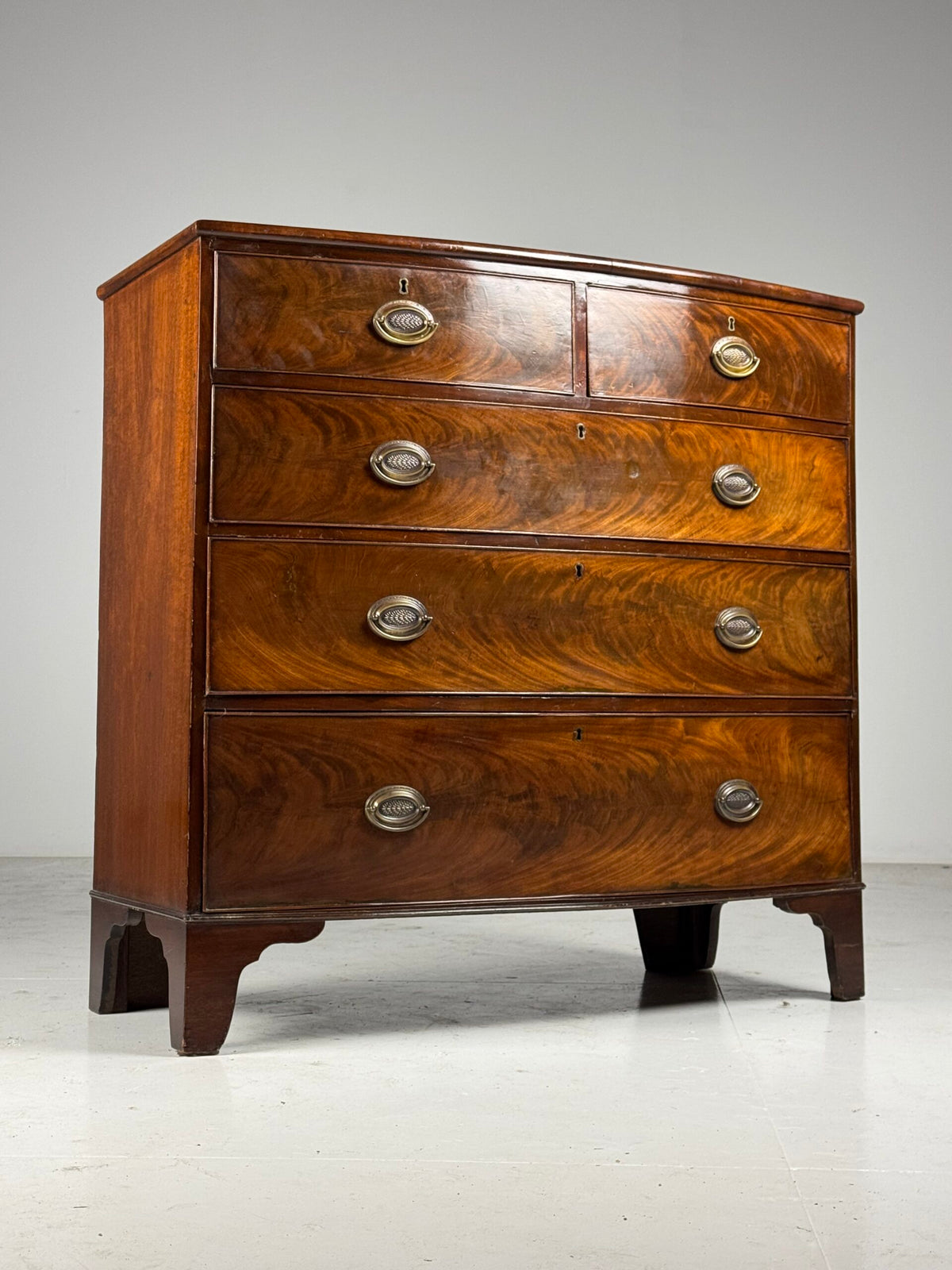 Mahogany Bowfront Chest of Drawers, England, Late 19th Century, photo 11
