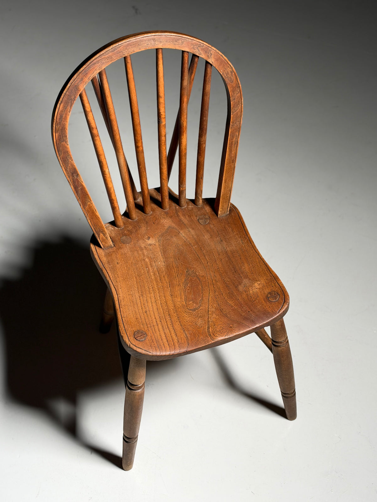 Set of 6 English Windsor chairs
