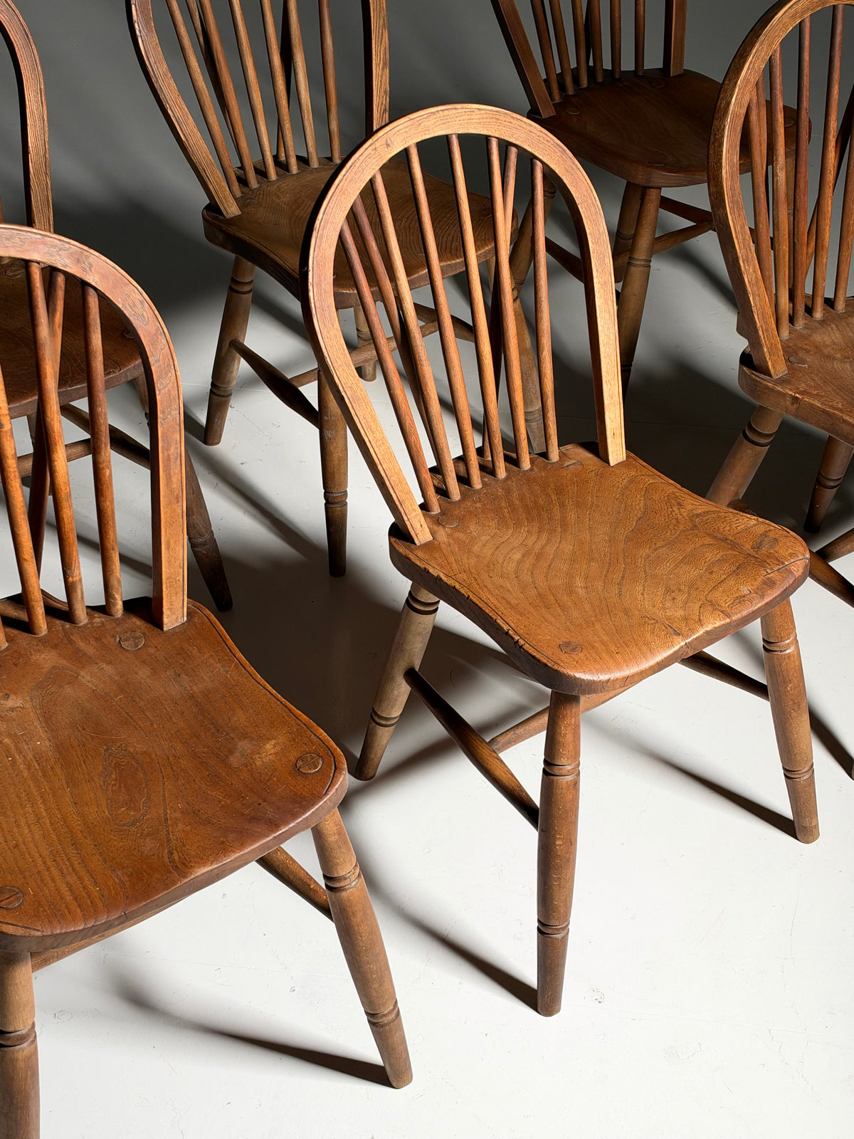 Set of 6 English Windsor chairs