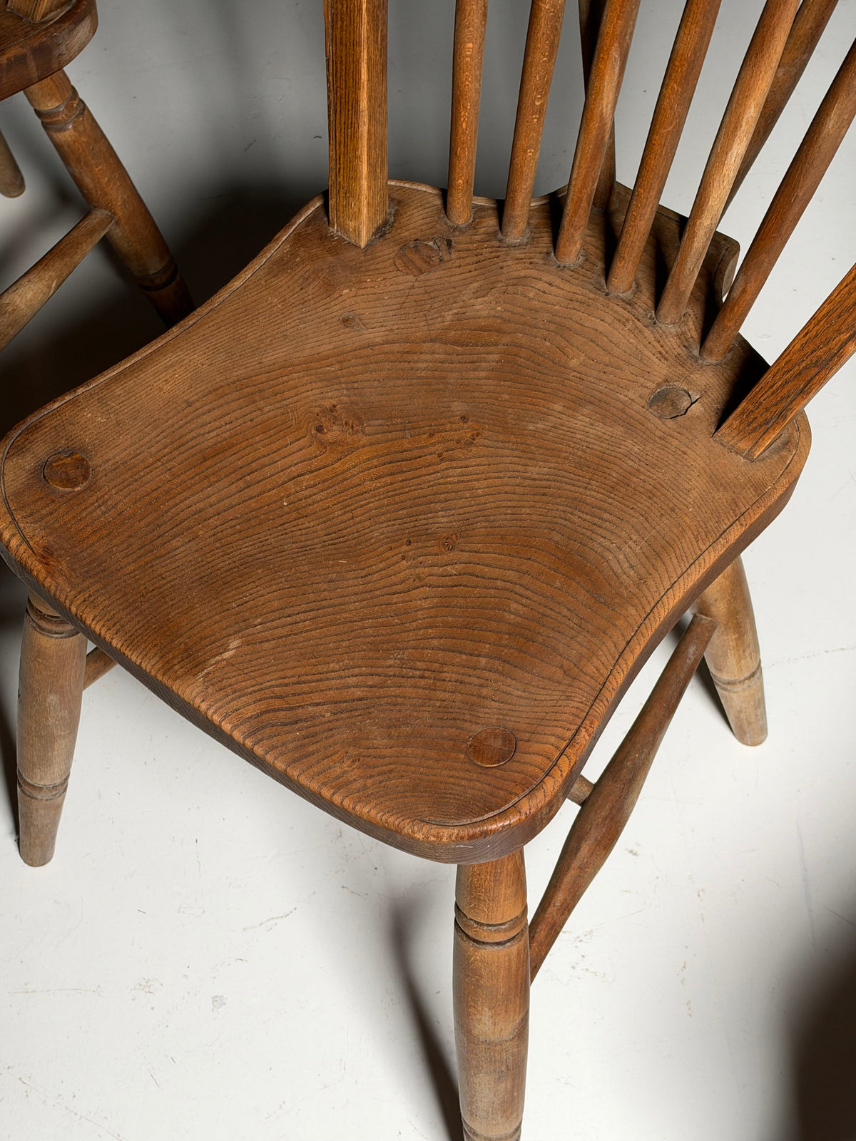 Set of 6 English Windsor chairs