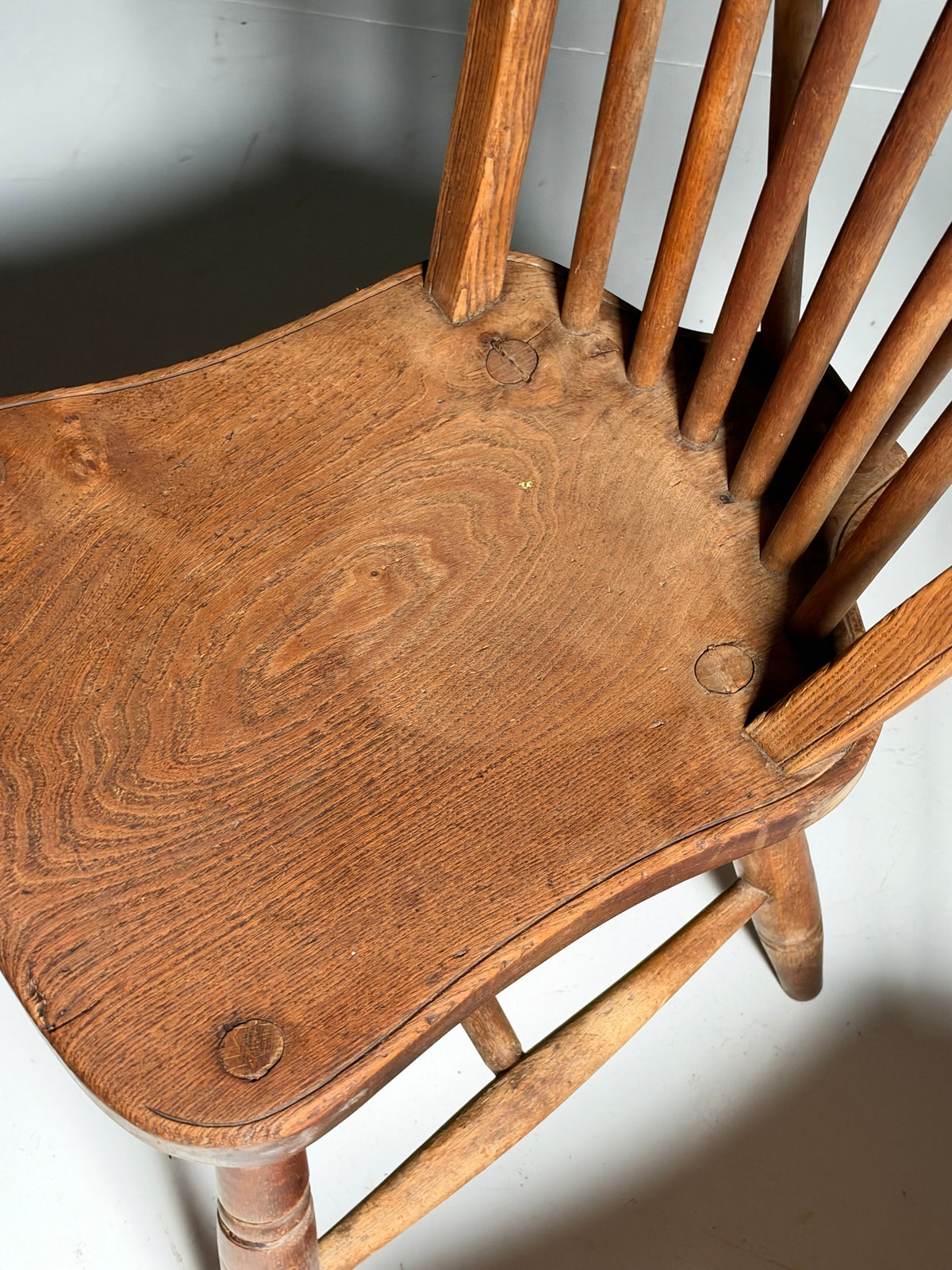 Set of 6 English Windsor chairs