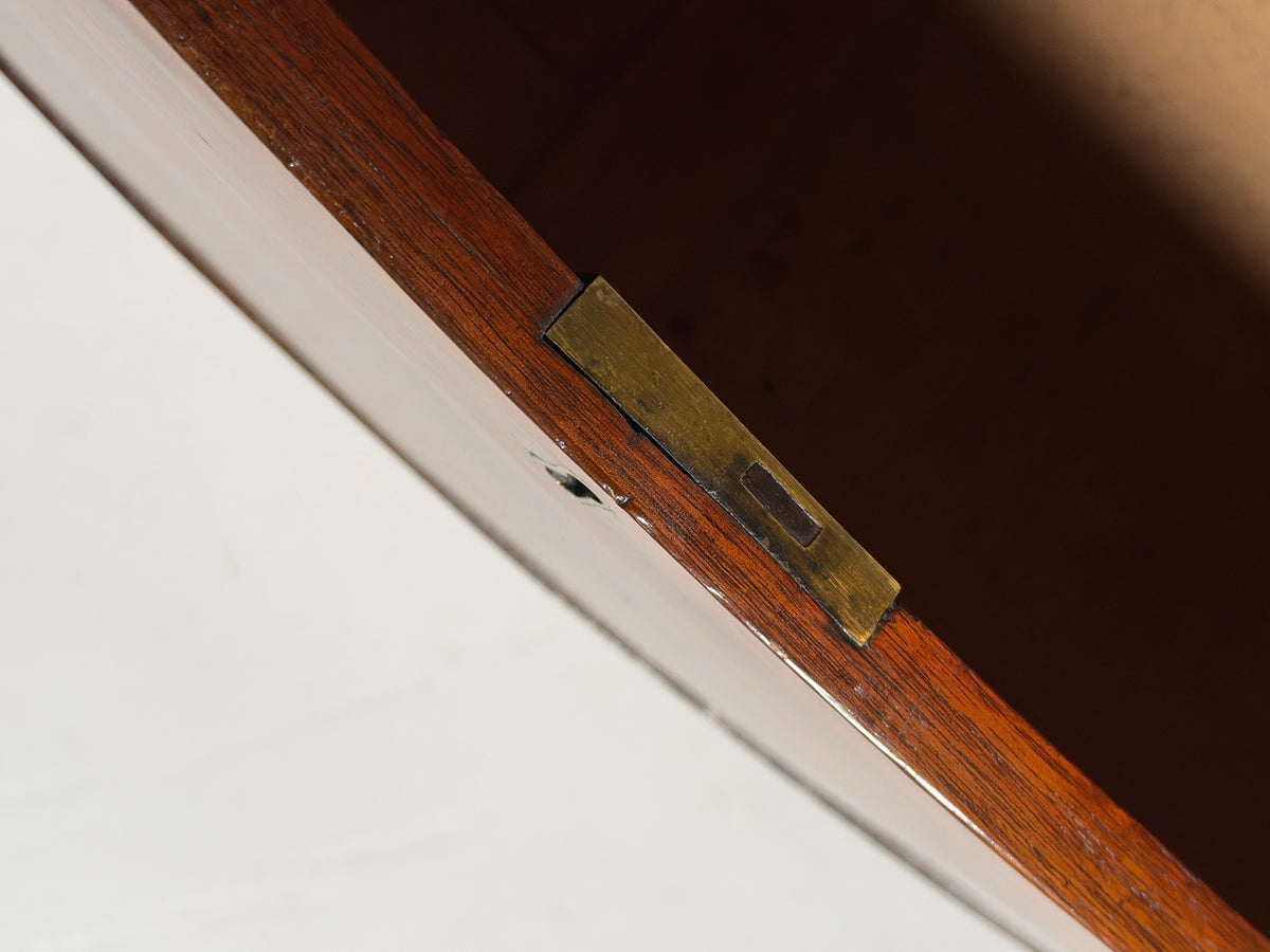 English bow-front chest of drawers in mahogany