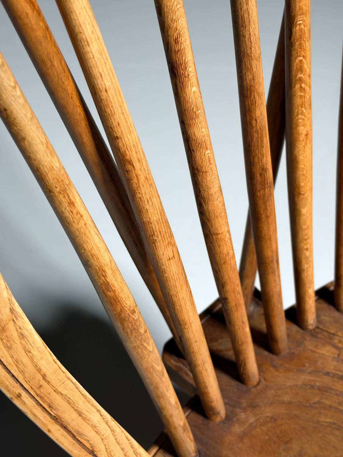 Set of 6 Windsor chairs