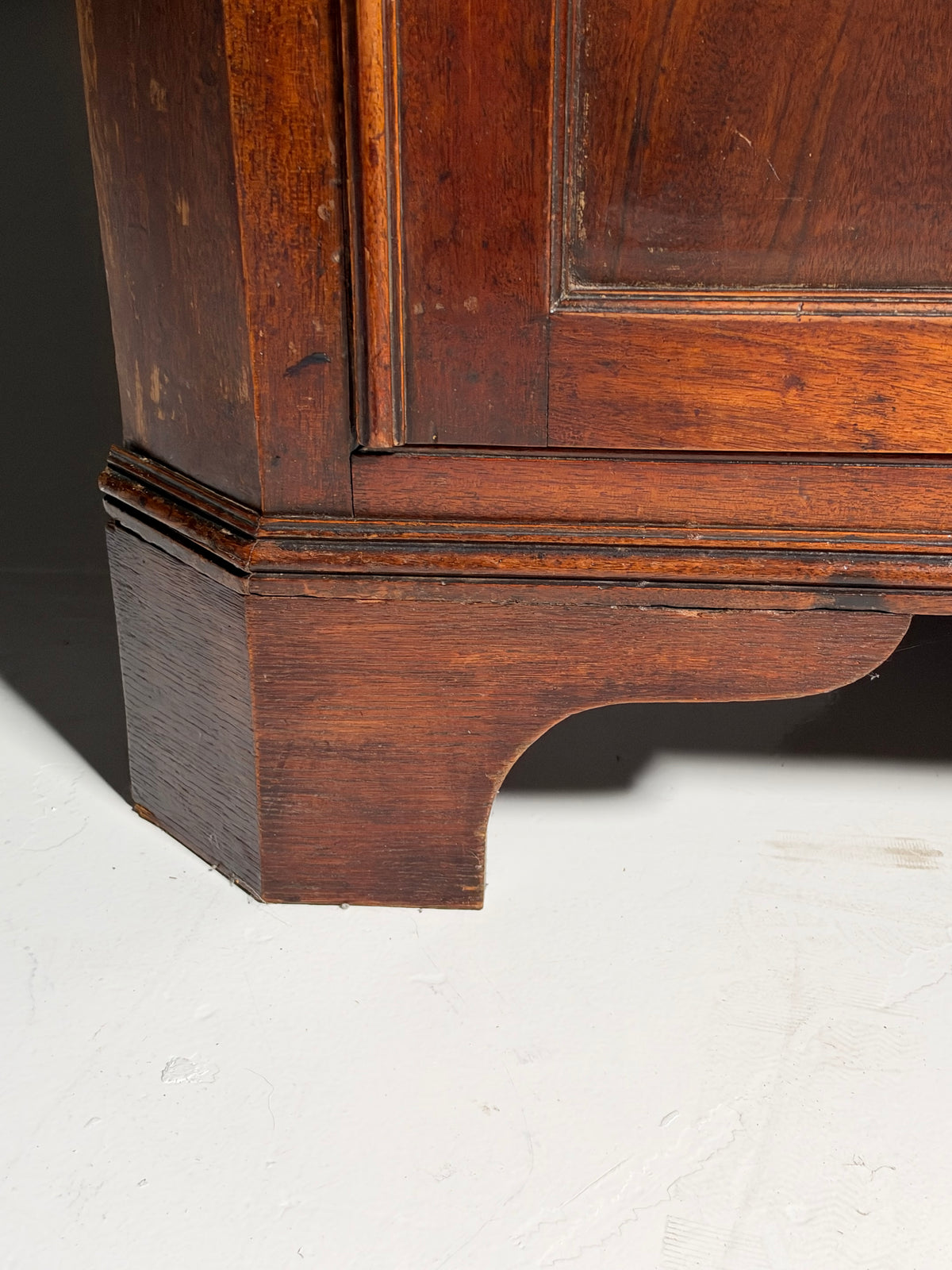 19th century English mahogany corner cabinet