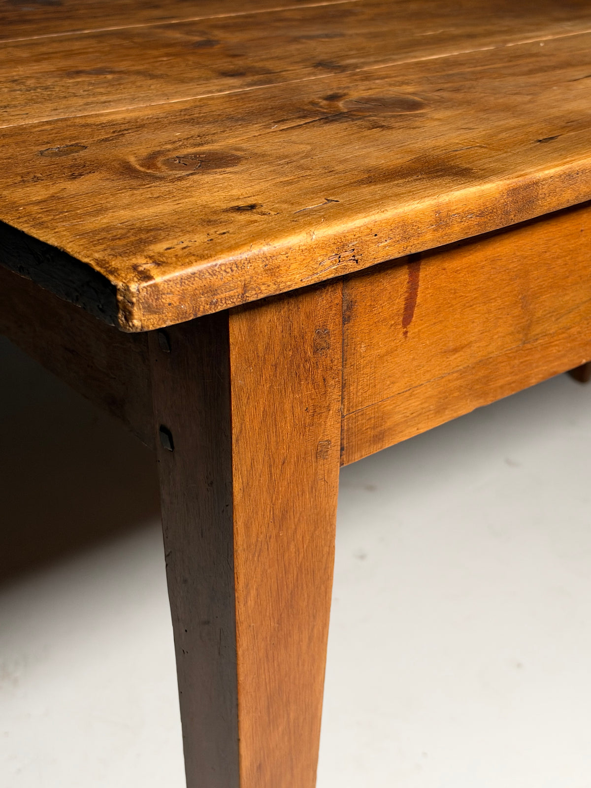 French farmhouse dining table, 149 cm