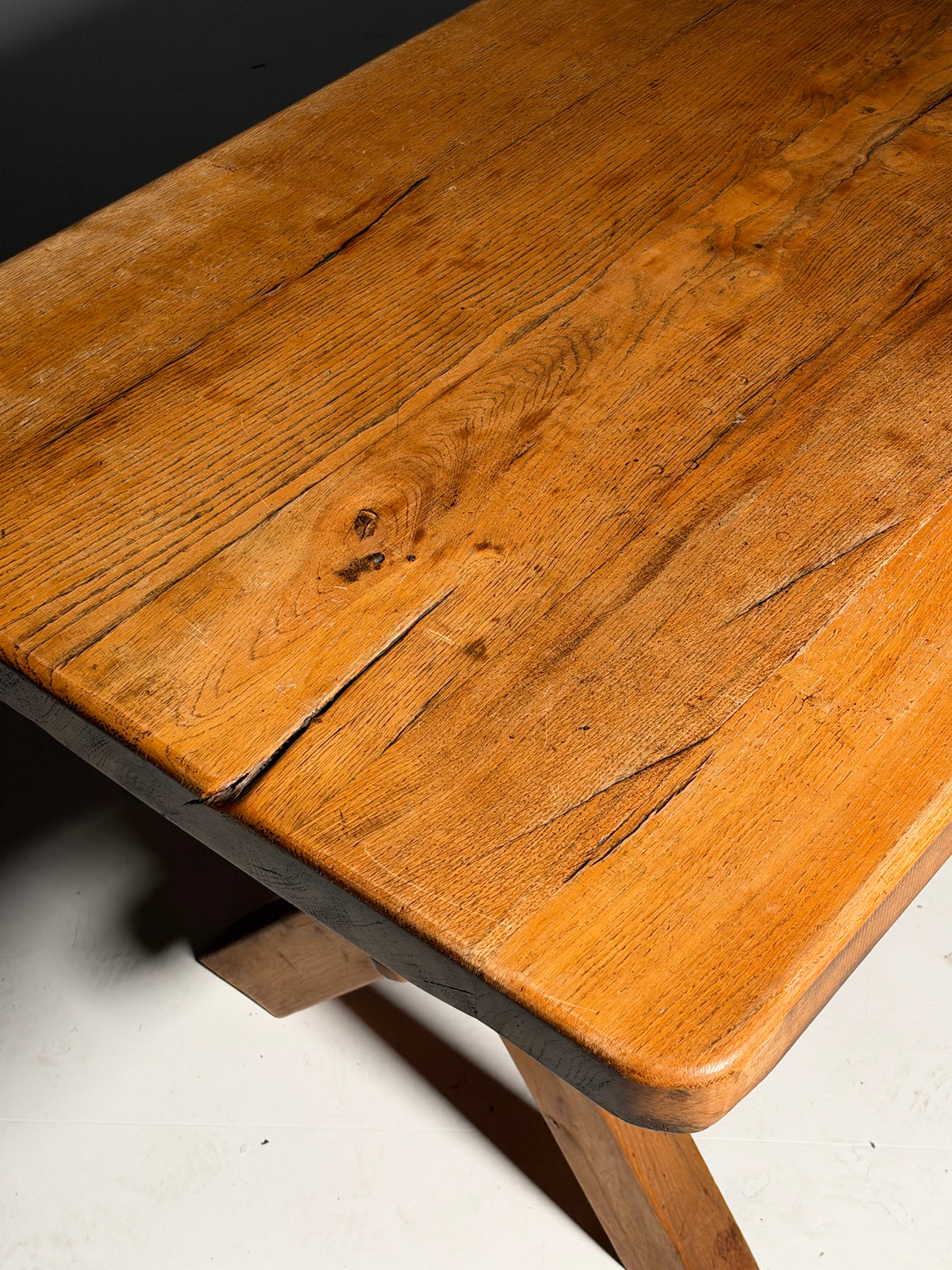 Kloostertafel eettafel 1970