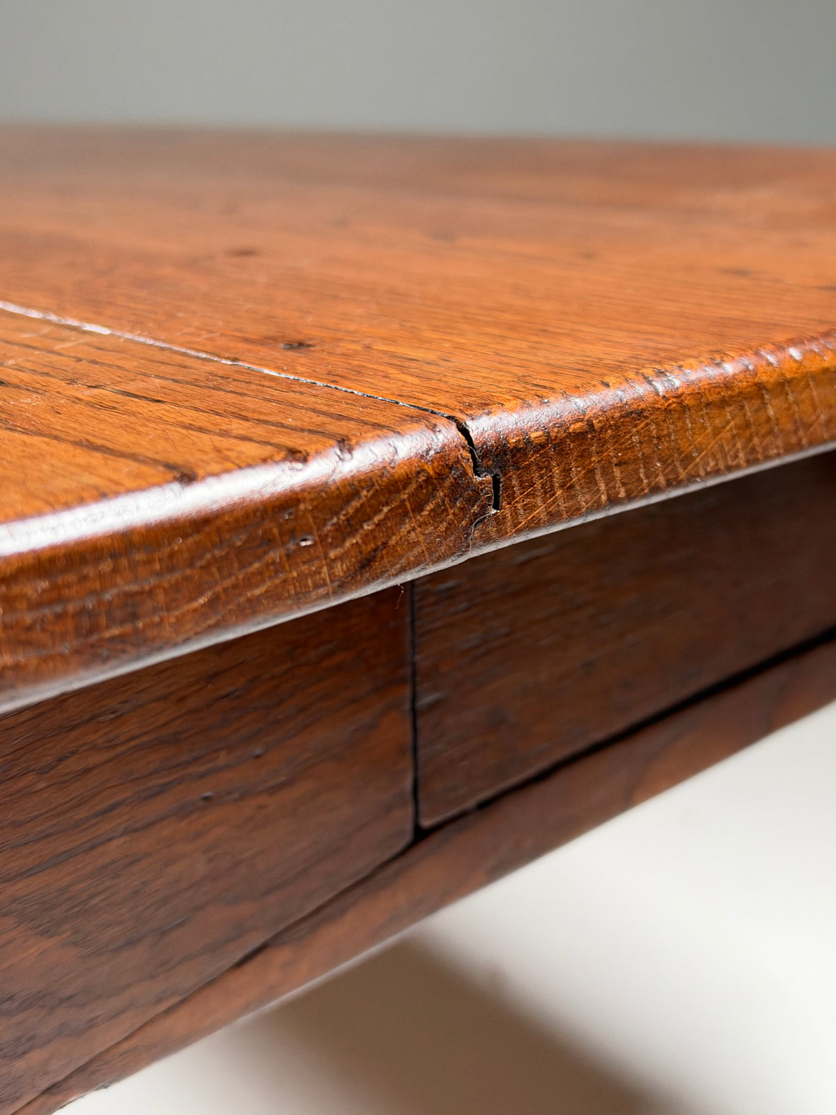 19th century French dining table, 186 cm