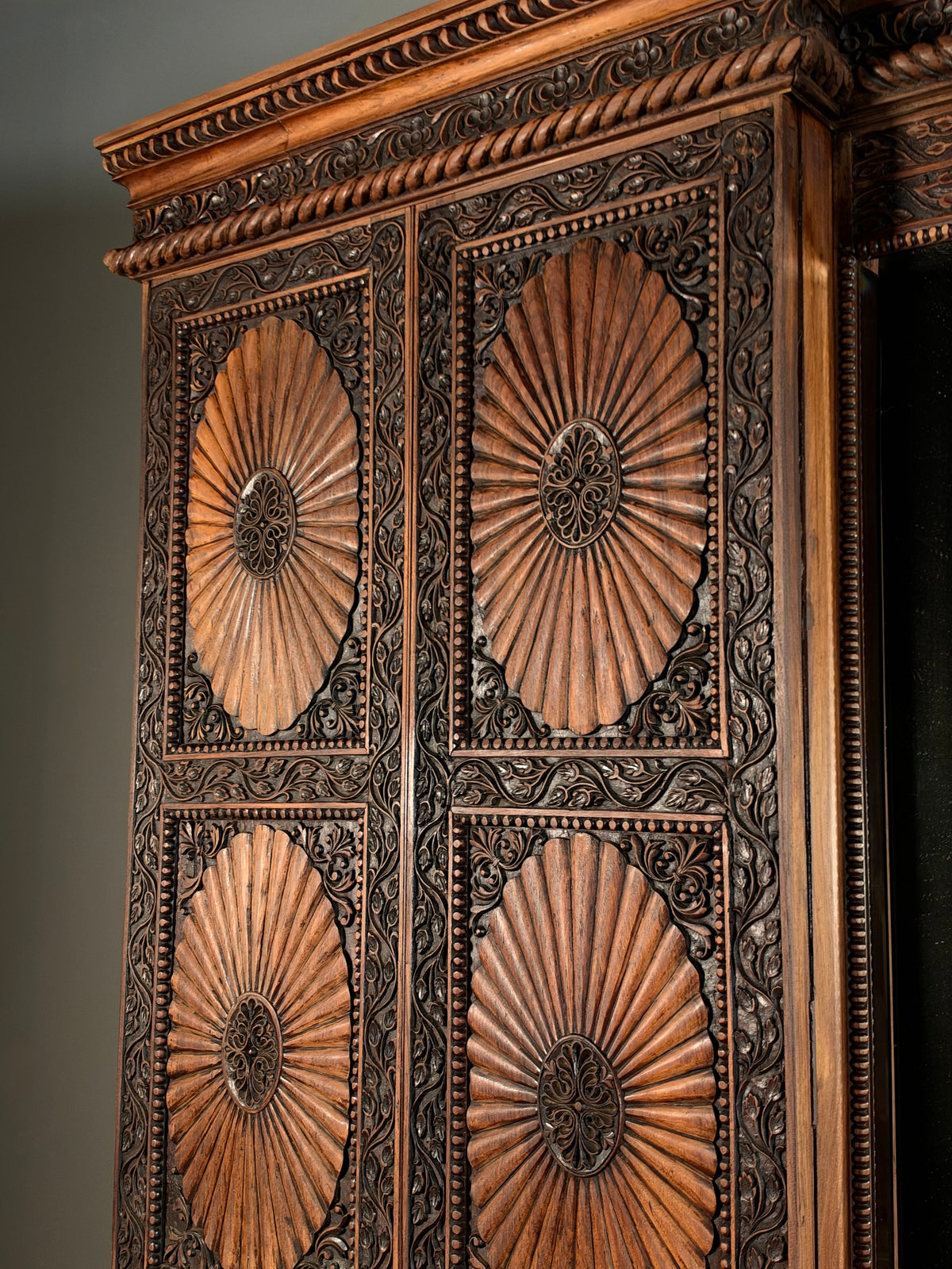 20th-century Anglo-Indian cabinet in teak