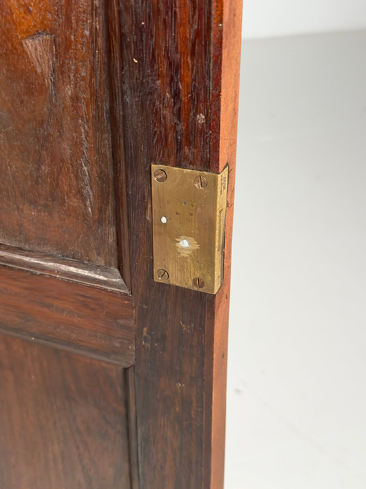 20th-century Anglo-Indian cabinet in teak