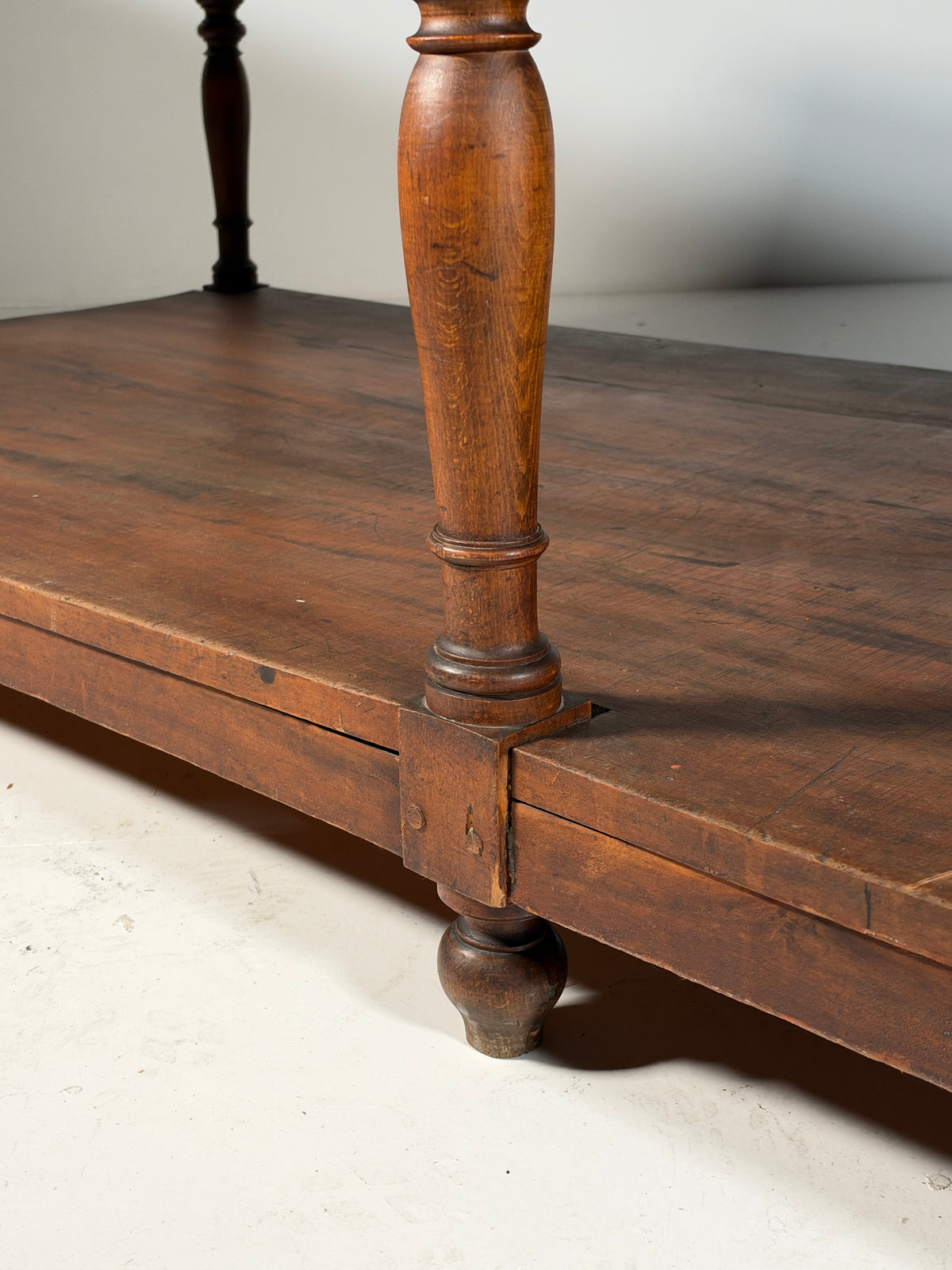 Belgische draper table ca. 1920