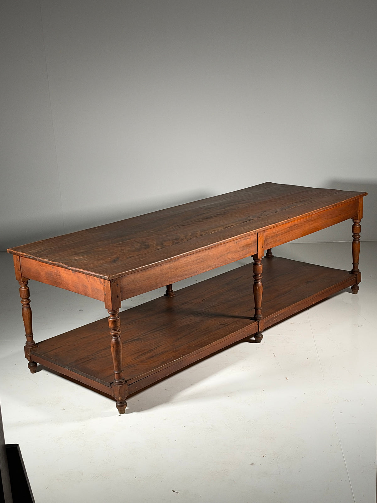 Belgische draper table ca. 1920