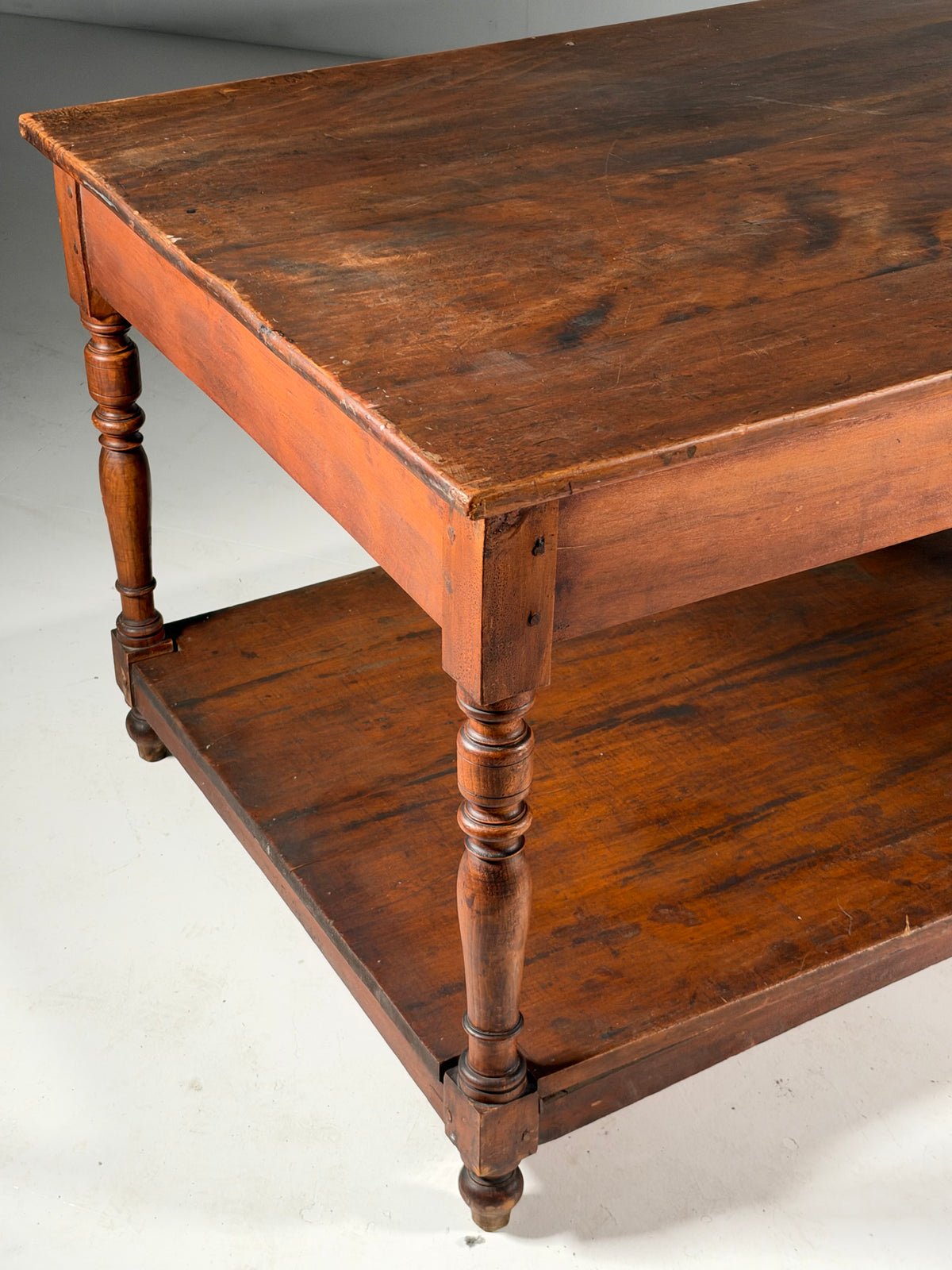 Belgische draper table ca. 1920