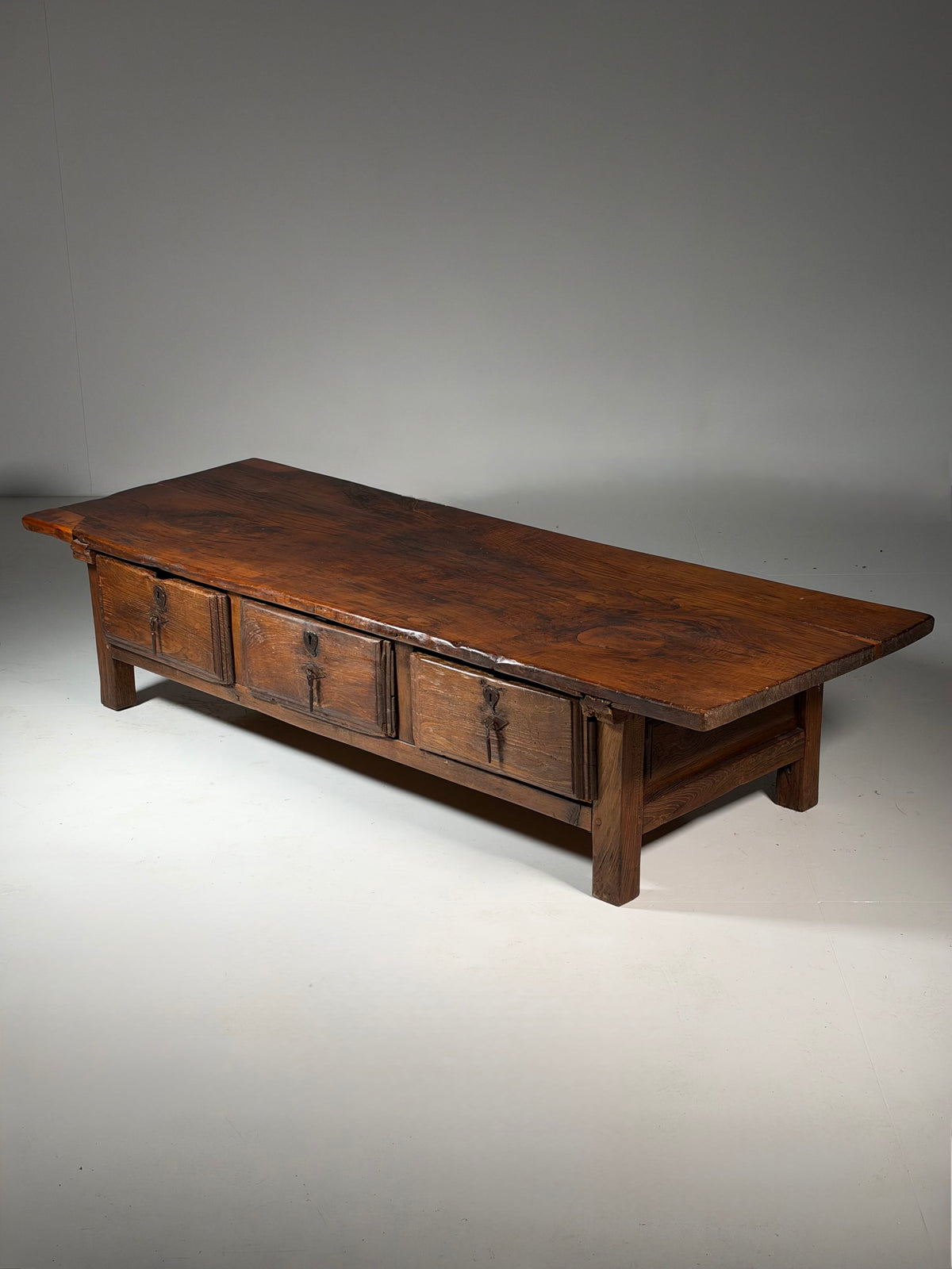 Very large Spanish coffee table, 231 cm