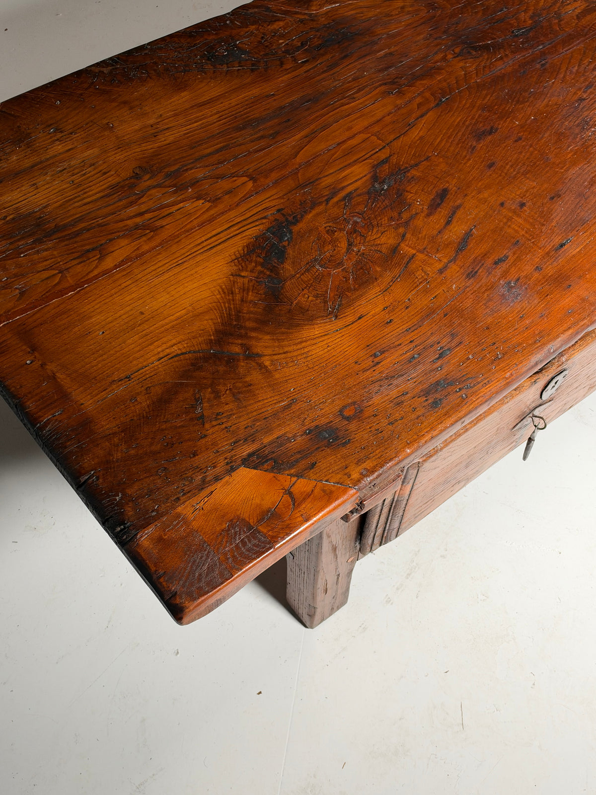 Very large Spanish coffee table, 231 cm
