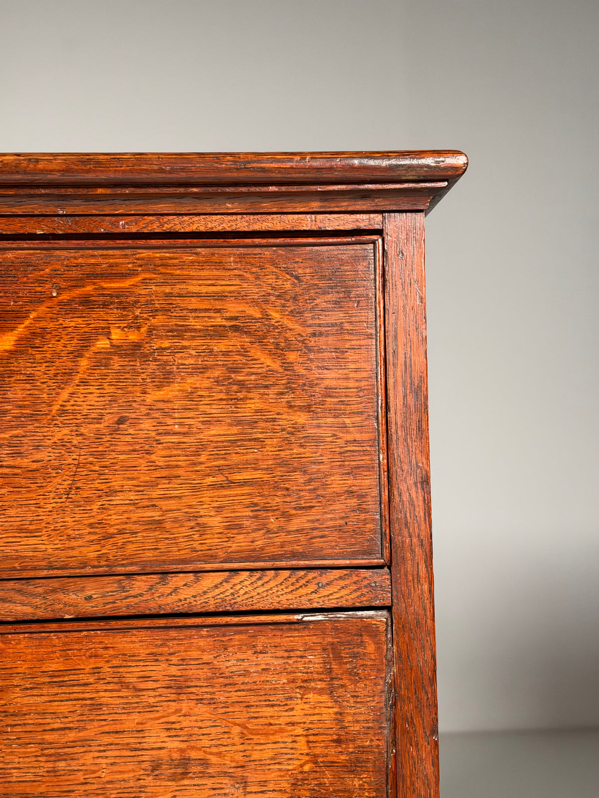19th century English oak chest of drawers