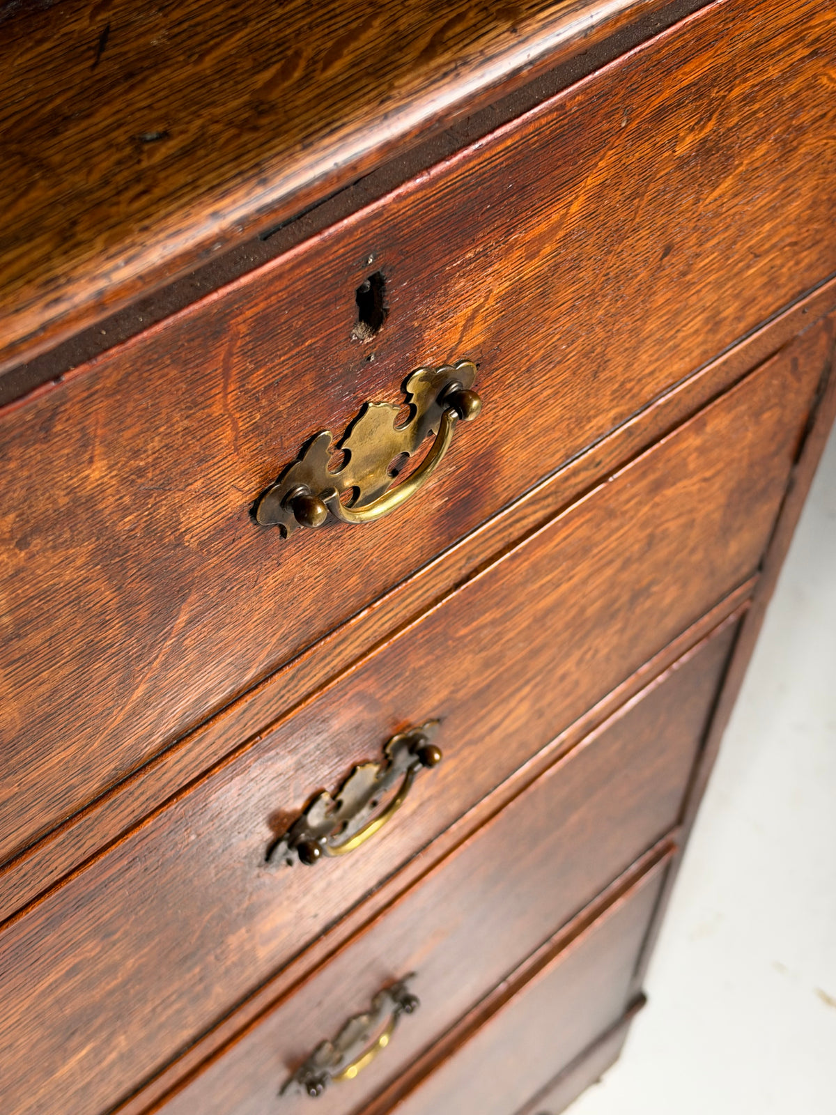 19th century English oak chest of drawers