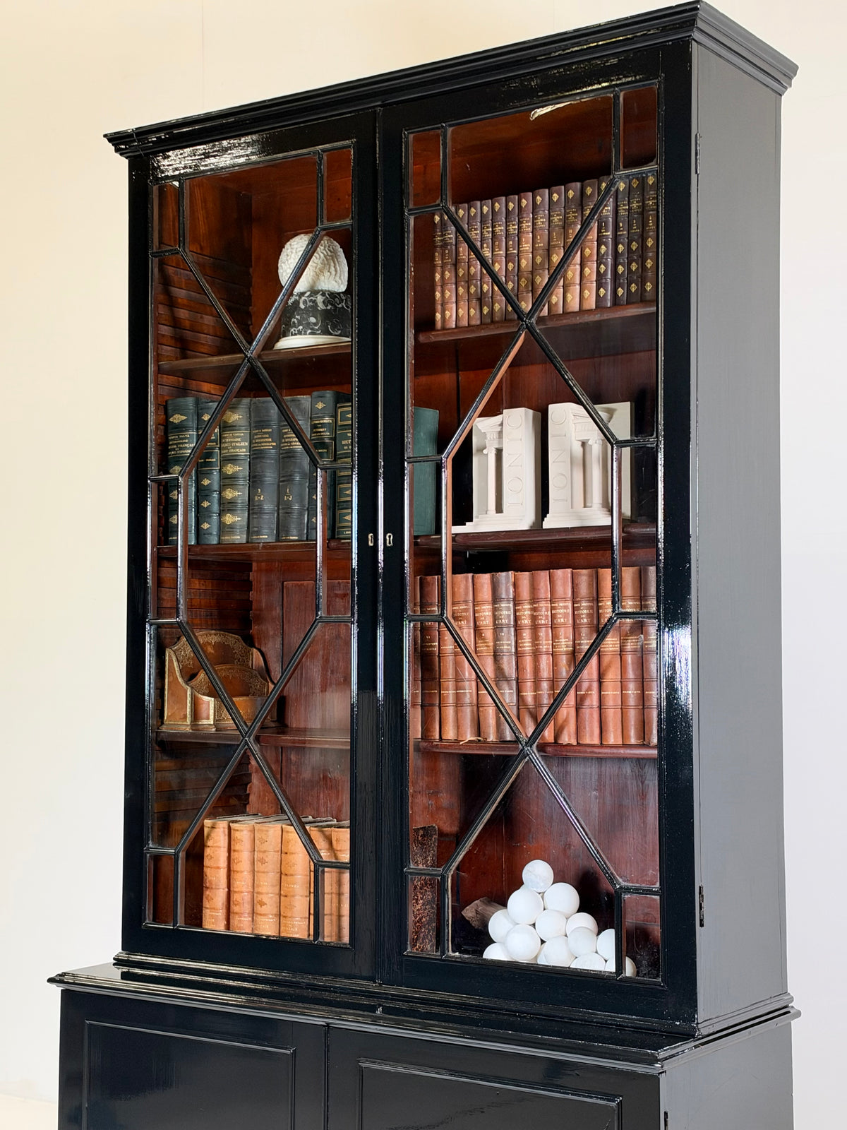 English bookcase black, c. 1880