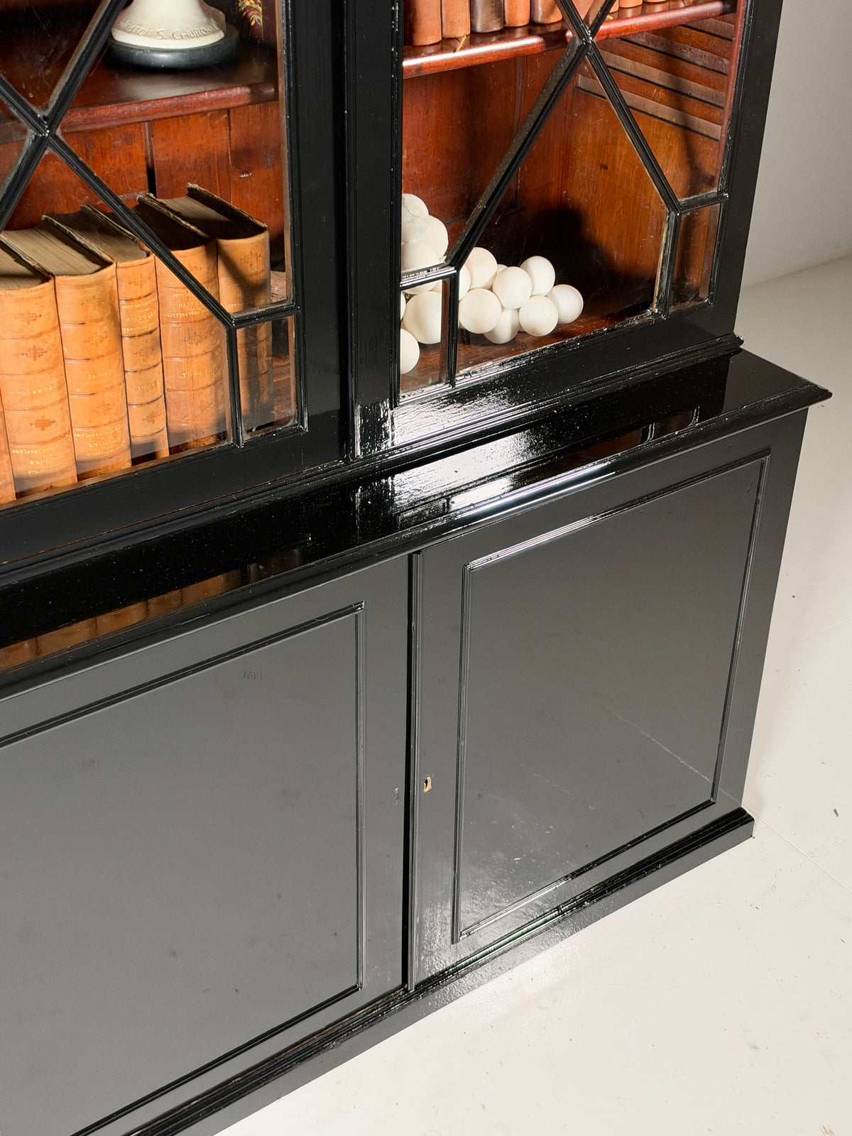 English bookcase black, c. 1880