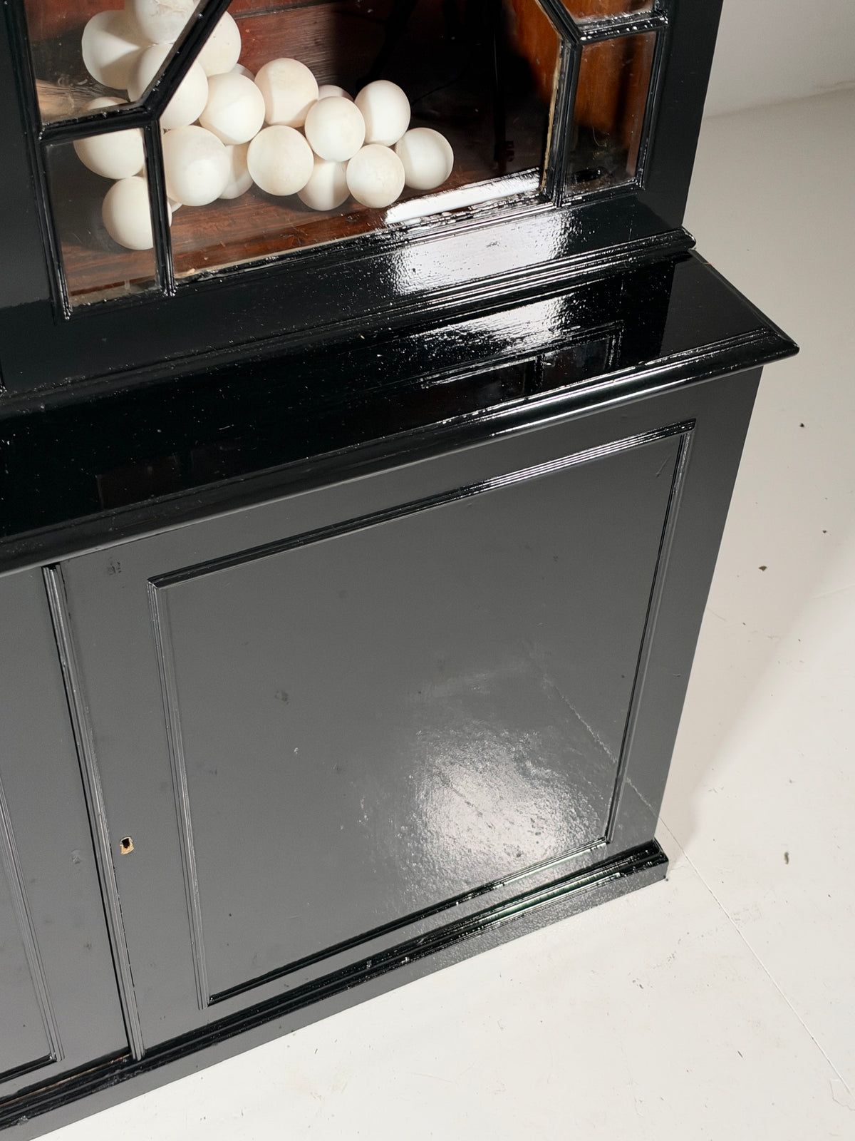 English bookcase black, c. 1880