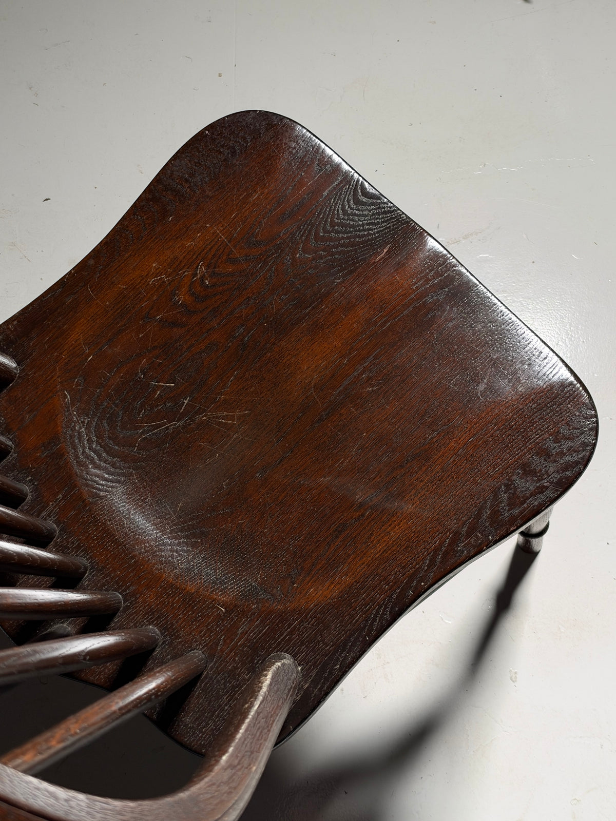Set of 6 English Windsor chairs