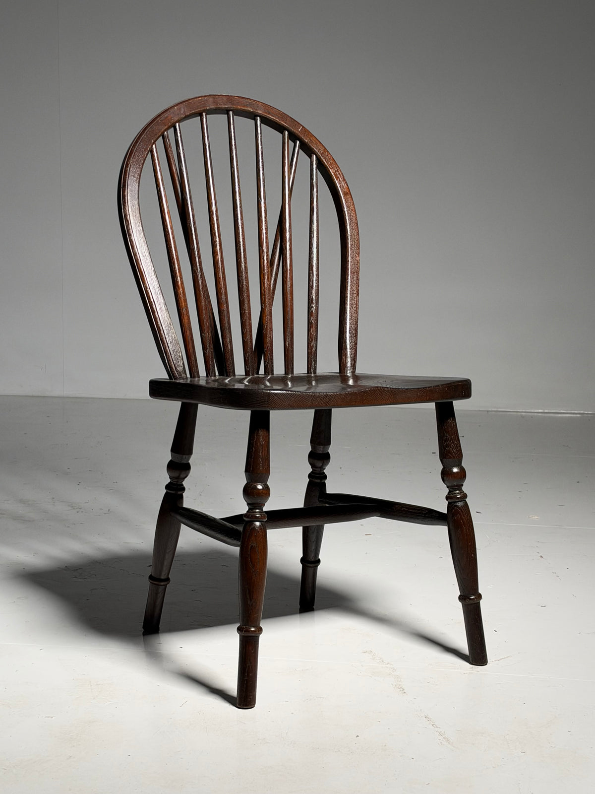 Set of 6 English Windsor chairs