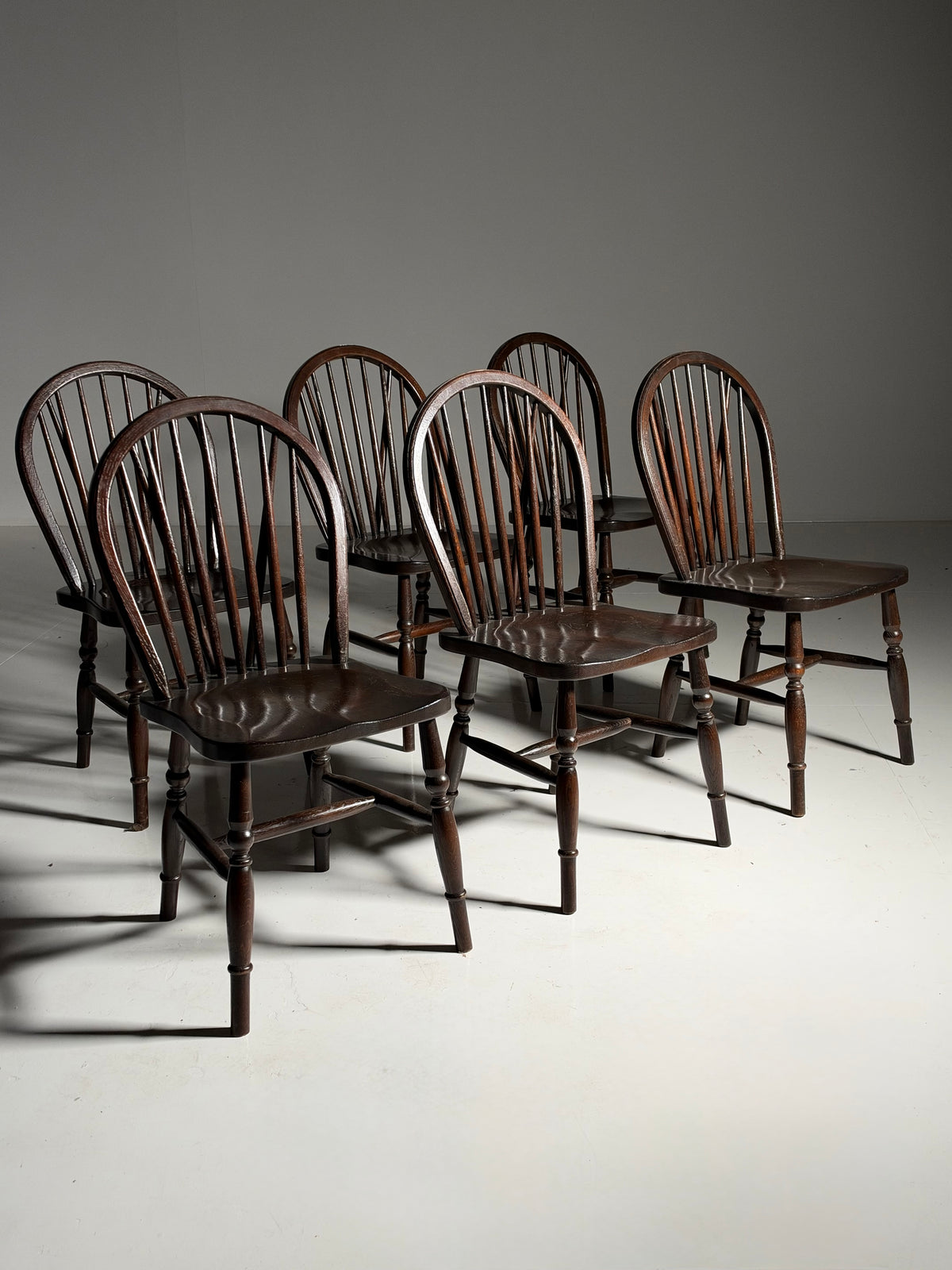 Set of 6 English Windsor chairs