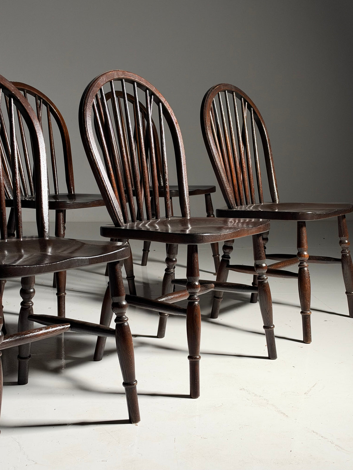 Set of 6 English Windsor chairs