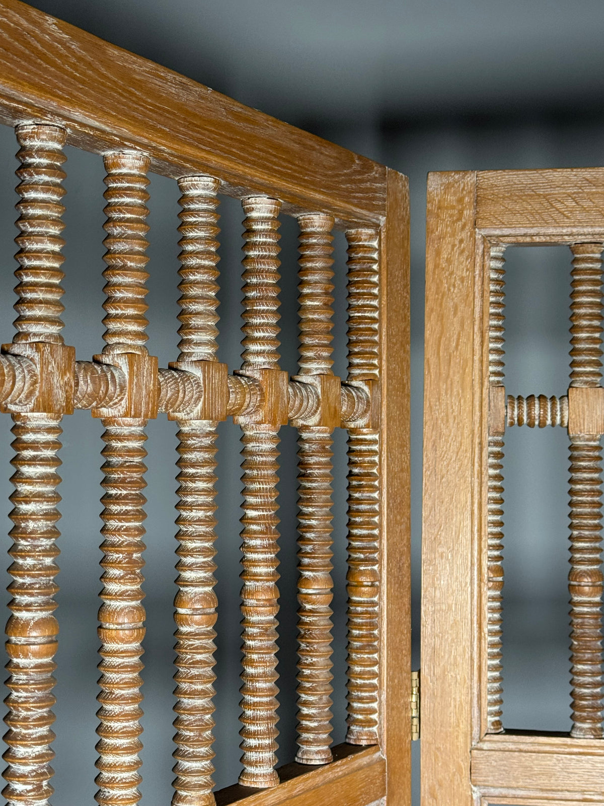 Huge classic folding screen