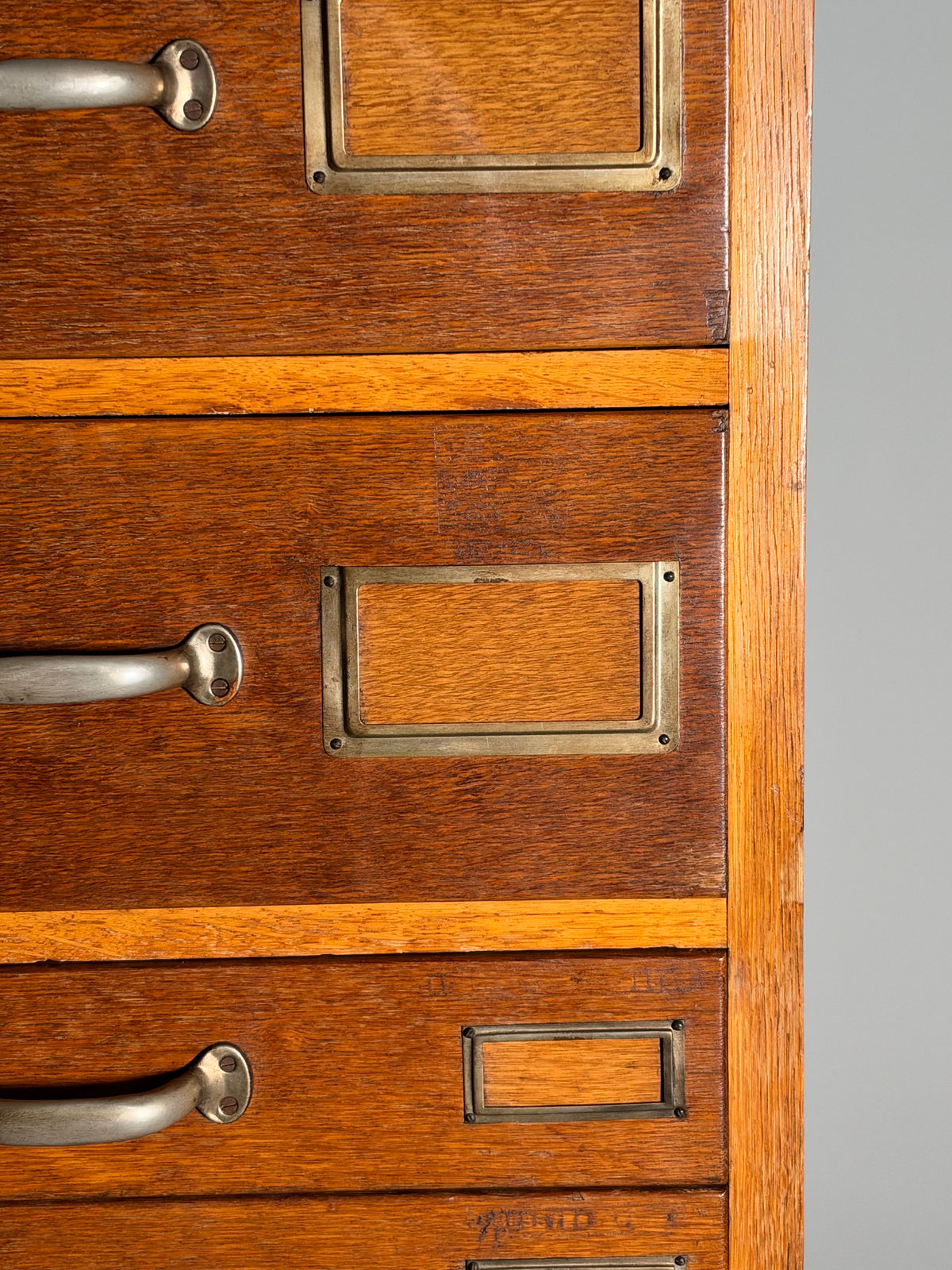 Pharmacy chest of drawers, 1960