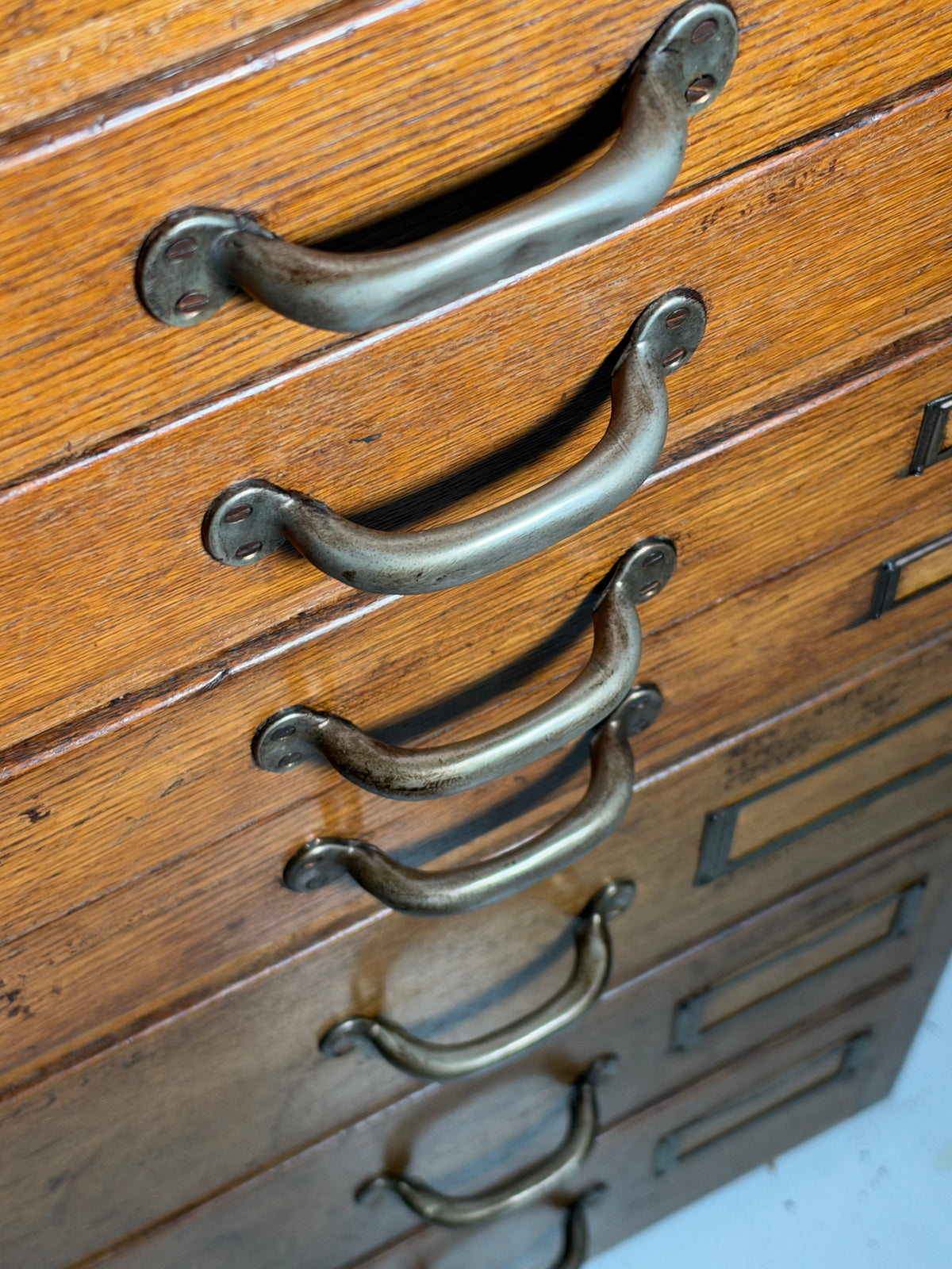 Pharmacy chest of drawers, 1960