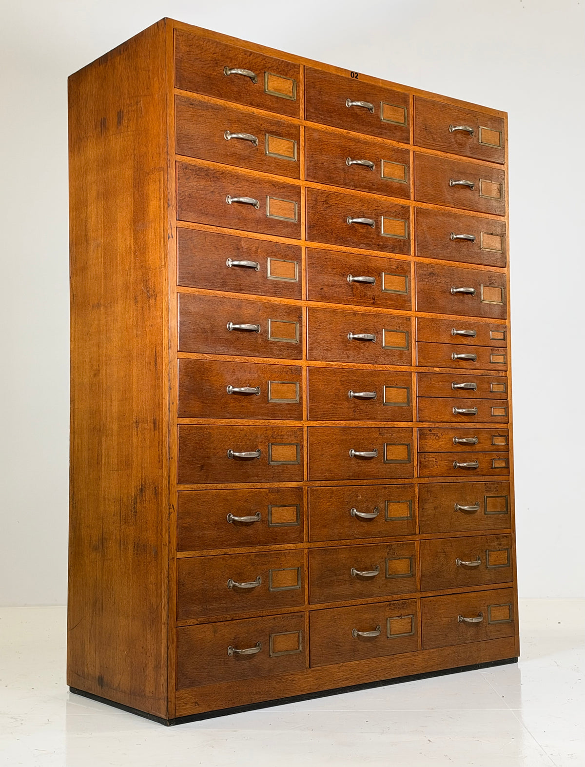 Pharmacy chest of drawers, 1960